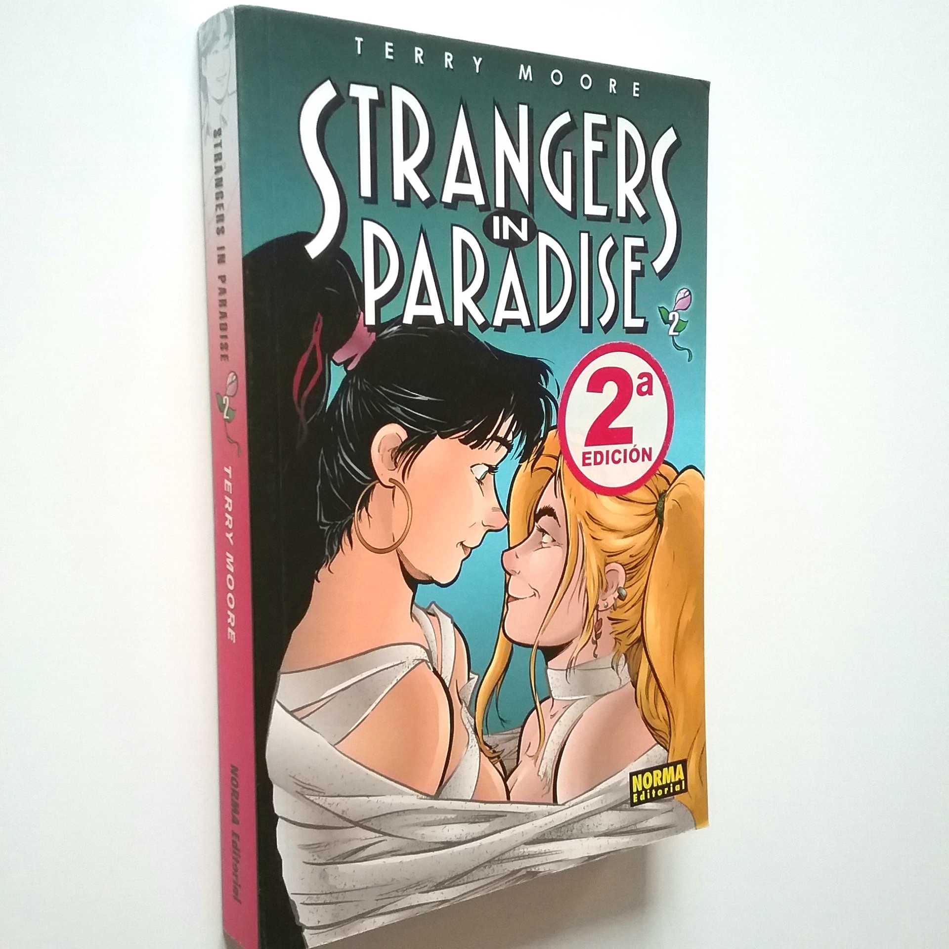 Strangers in paradise 2 (en español) - Terry Moore