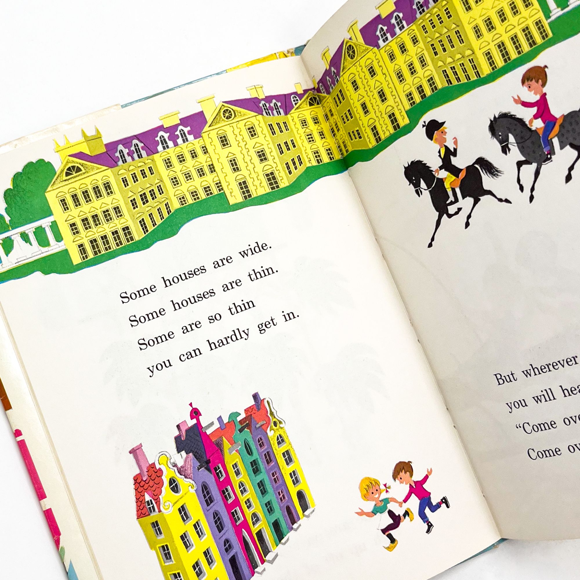 COME OVER TO MY HOUSE de LeSieg, Theo.; [Dr. Seuss]; Erdoes, Richard Very good plus in like