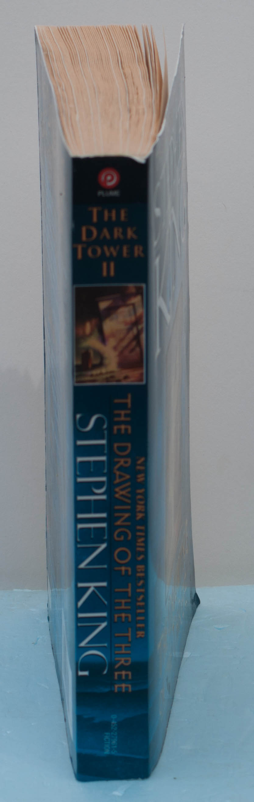 The Drawing of the Three (The Dark Tower 2) by Stephen King: Very Good