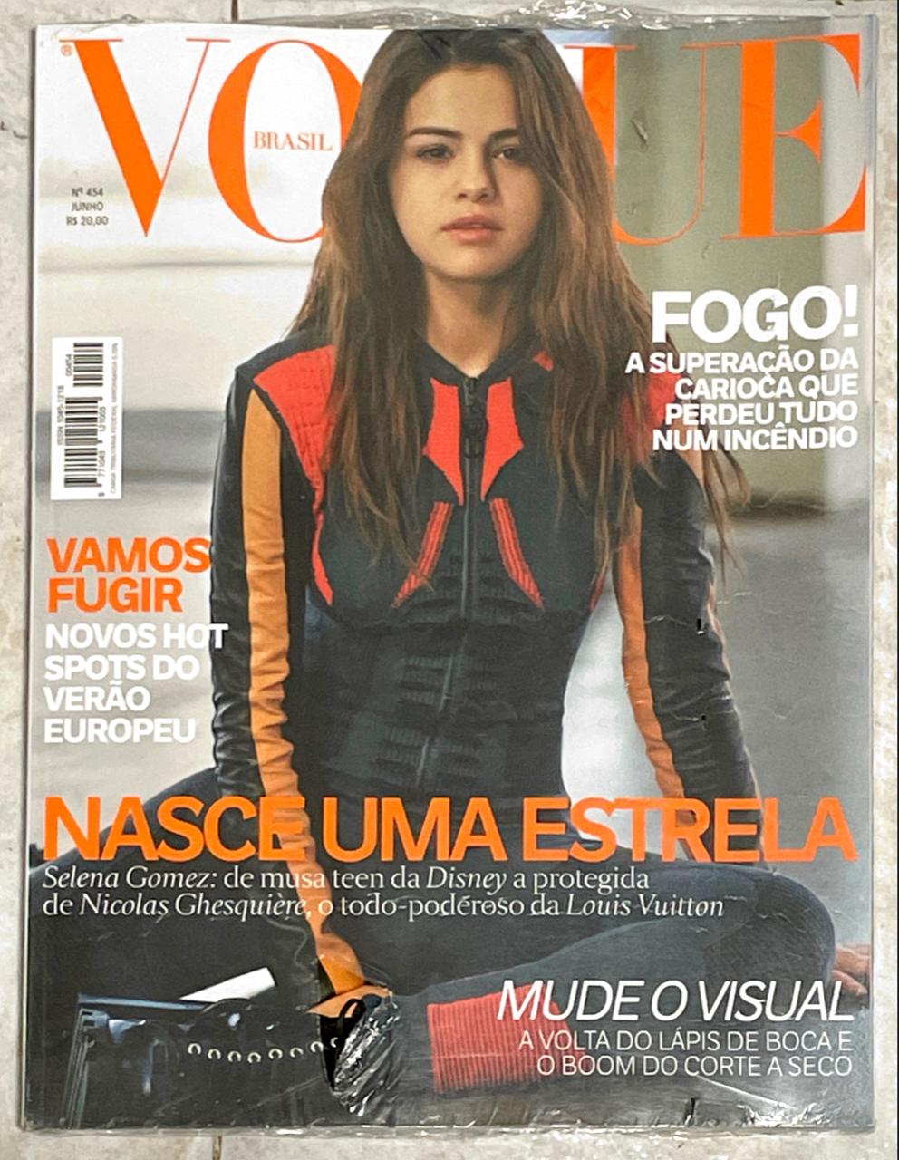 VOGUE Brazil Magazine June 2016 SELENA GOMEZ Chiara Scelsi ANA KHOURI  Sealed by Bruce Weber: (2016) prima edizione  Magazine / Periodical