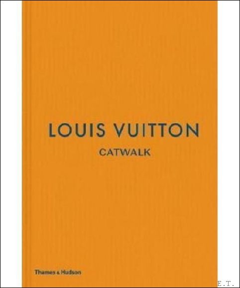 Book - Louis Vuitton Catwalk