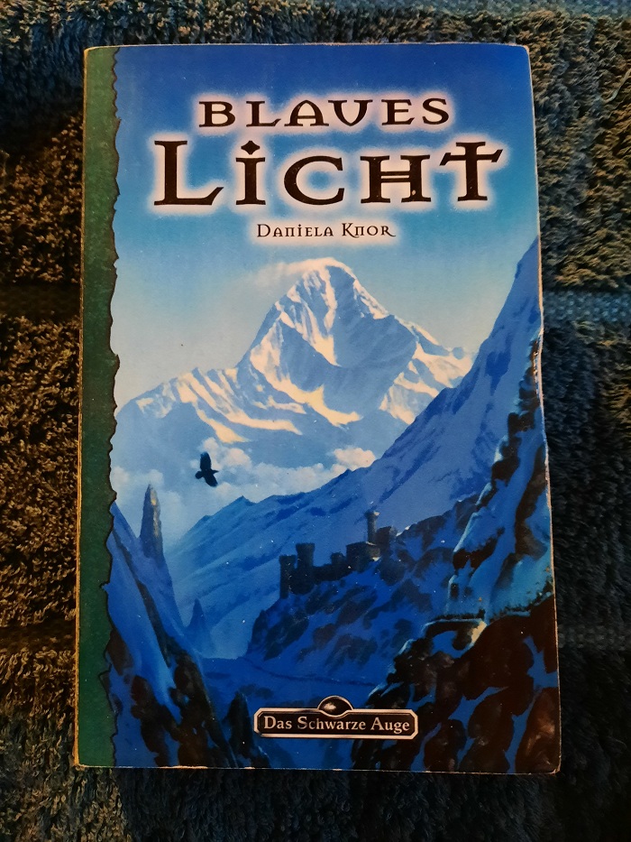 Blaues Licht. - Knor, Daniela