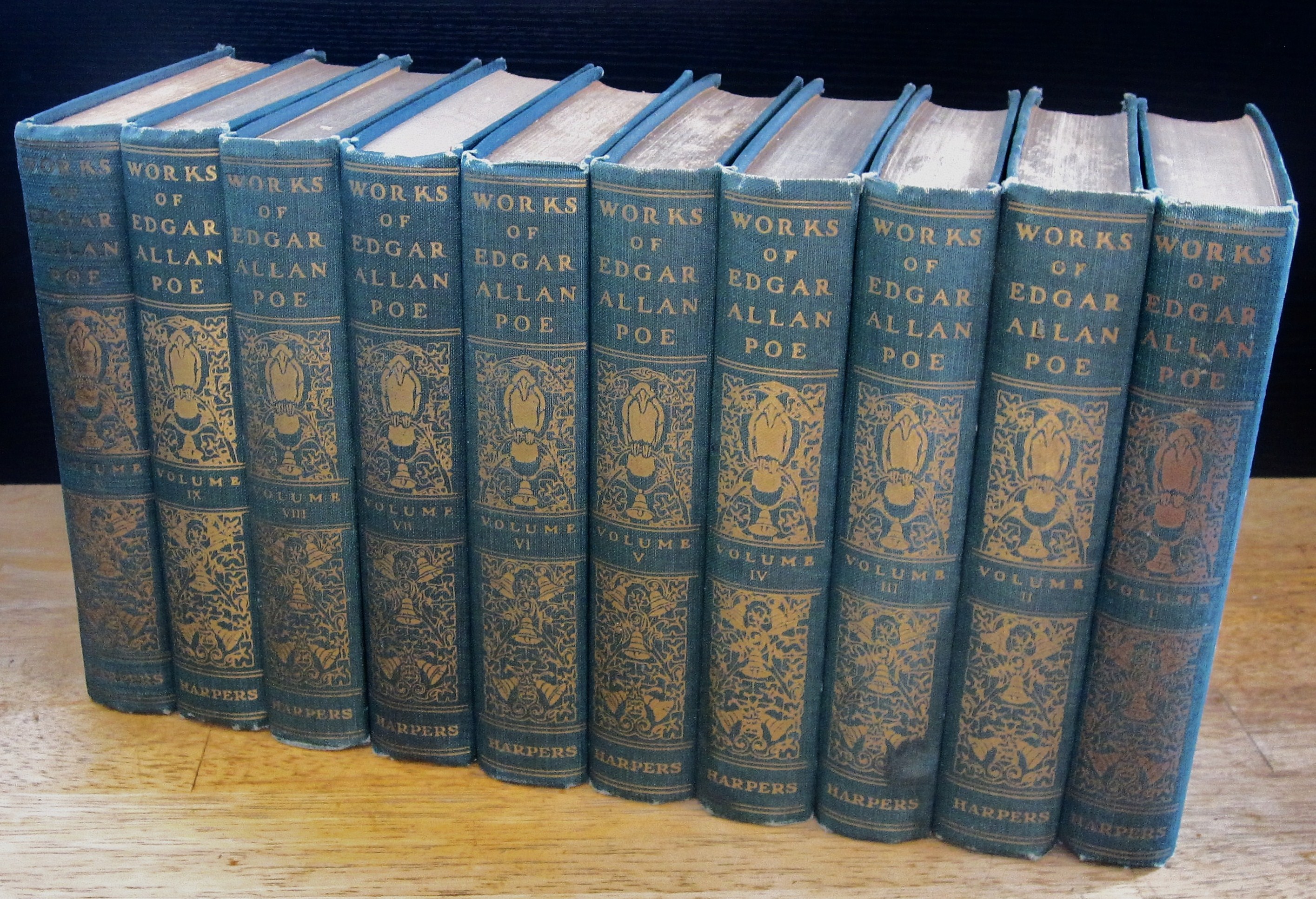 The Works of Edgar Allan Poe in Ten Volumes by Poe, Edgar