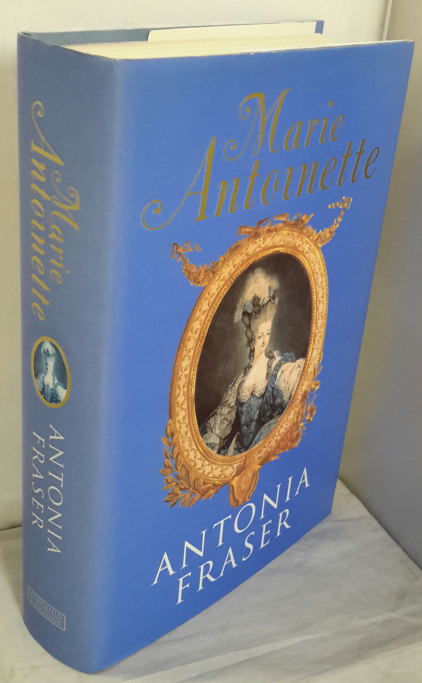 Marie Antoinette. The Journey. SIGNED. FRASER, Antonia. [ ] [Hardcover]