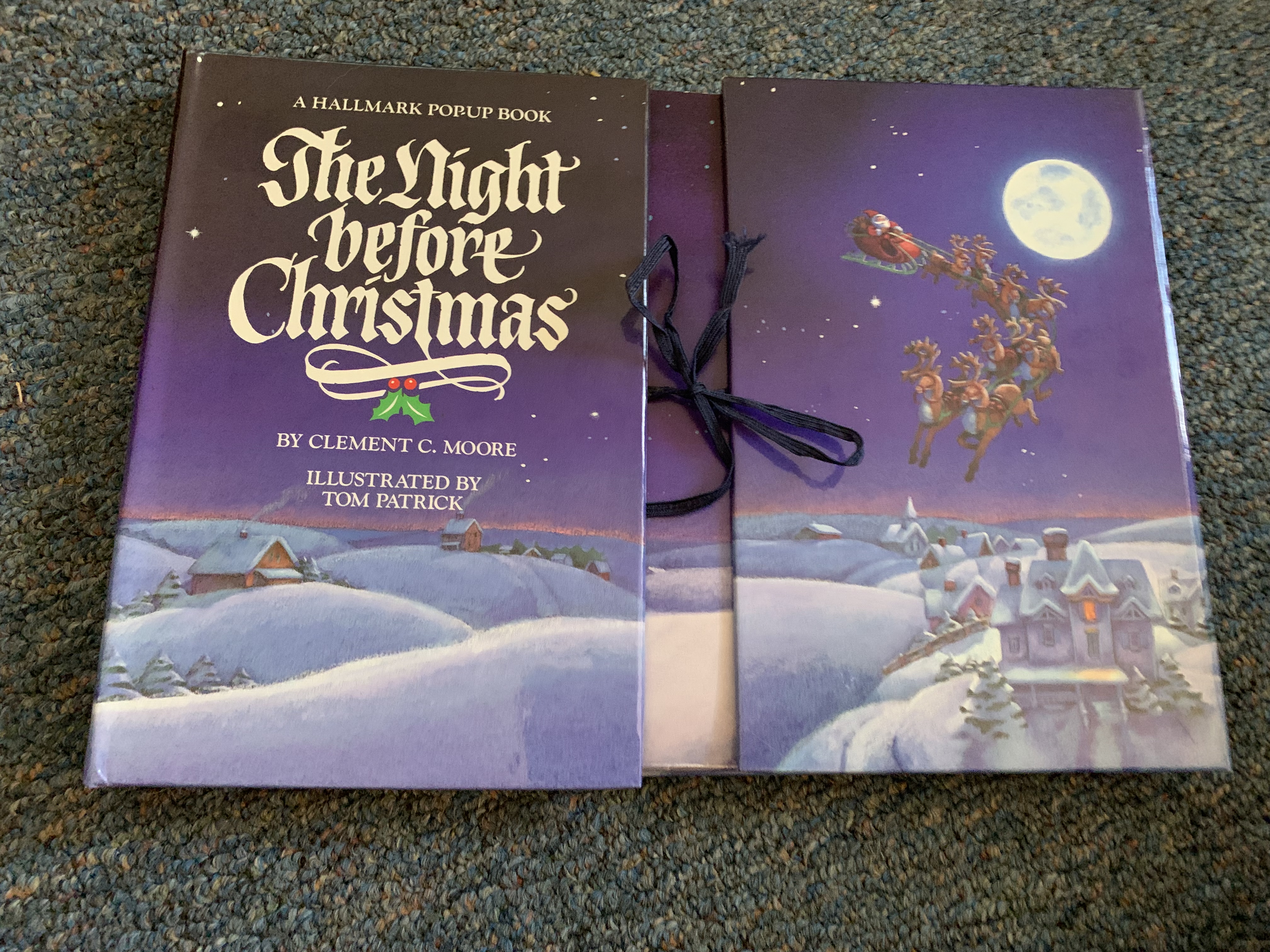 The Night Before Christmas Hallmark Pop-Up Book