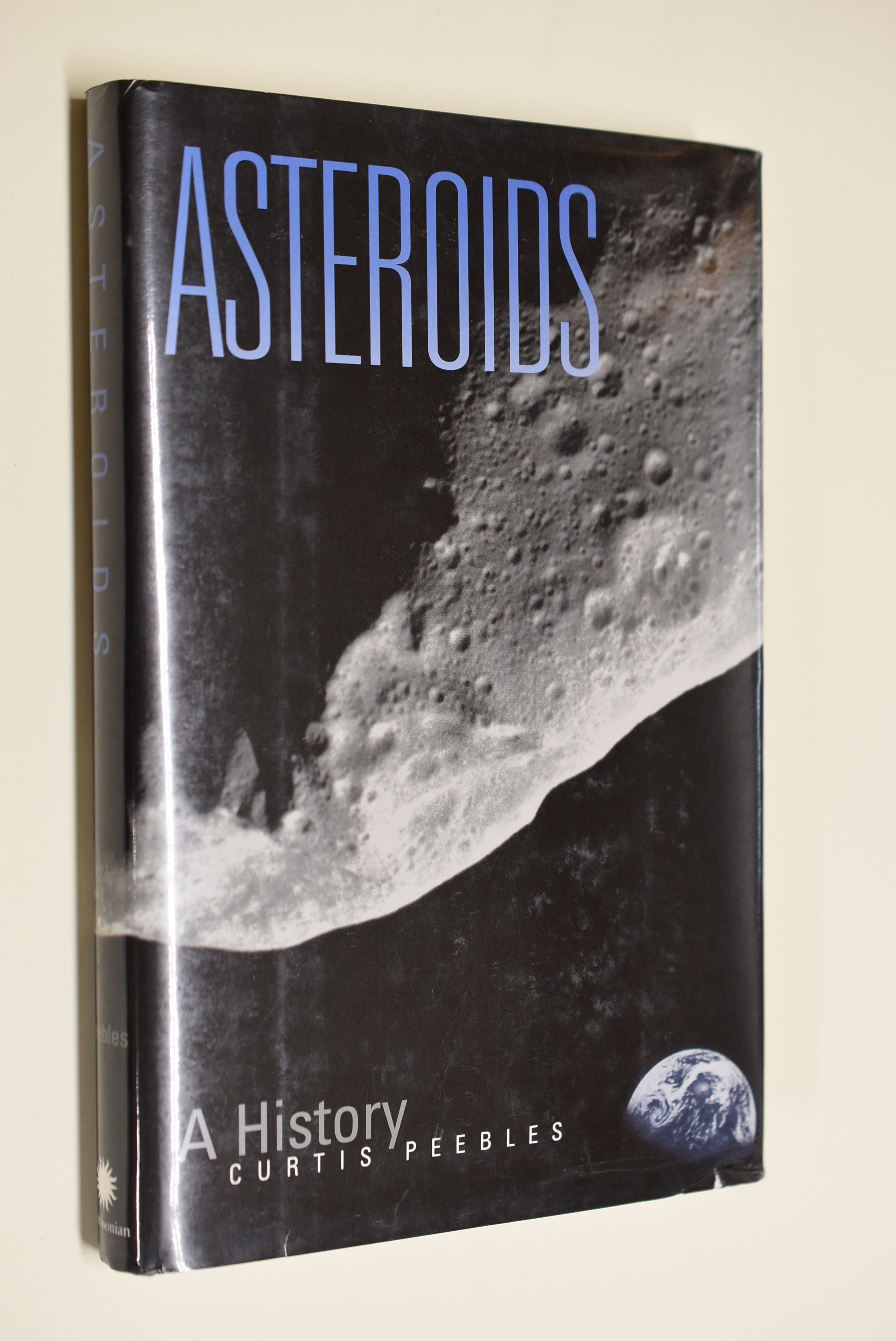 Asteroids: A History - Peebles, Curtis