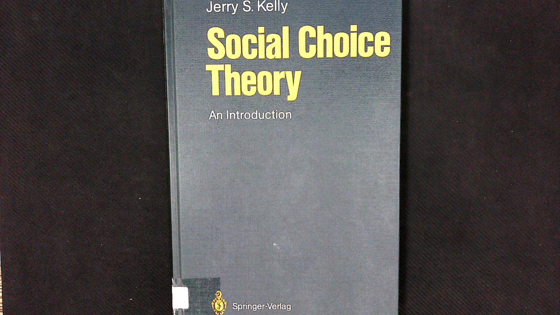 Social Choice Theory: An Introduction. - Kelly Jerry, S.,