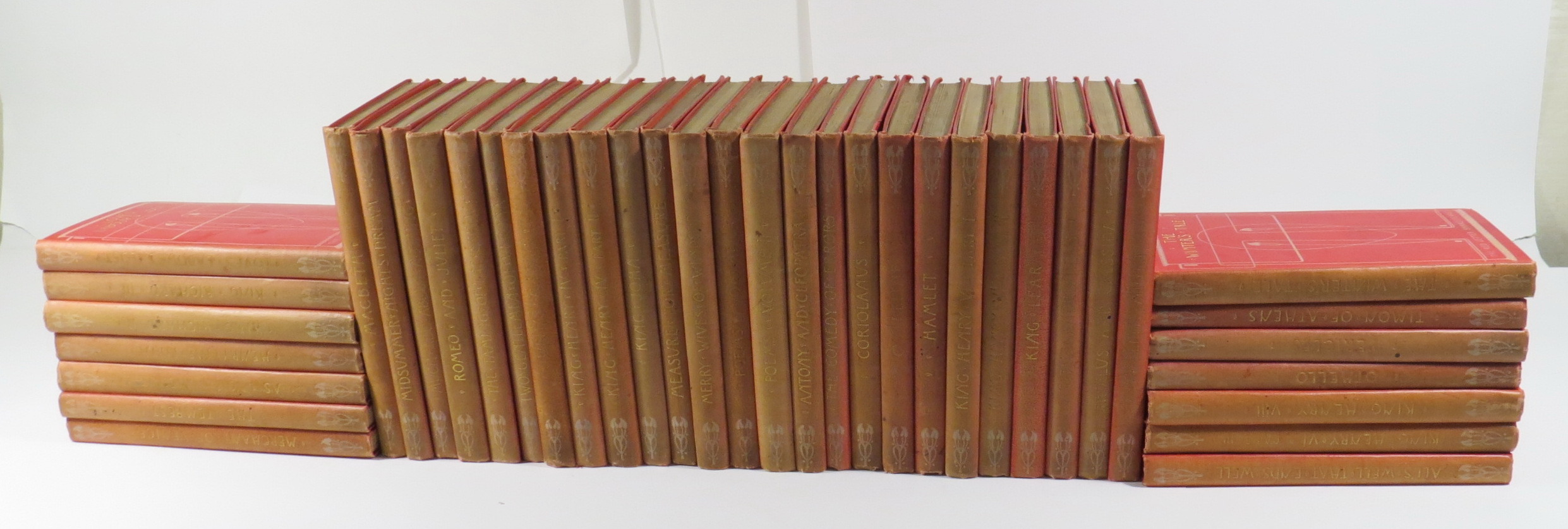 洋書 William Shakespeare E. K. Chambers 1 & 2 William Shakespeare a Study of Facts and Problems Vol I and II by