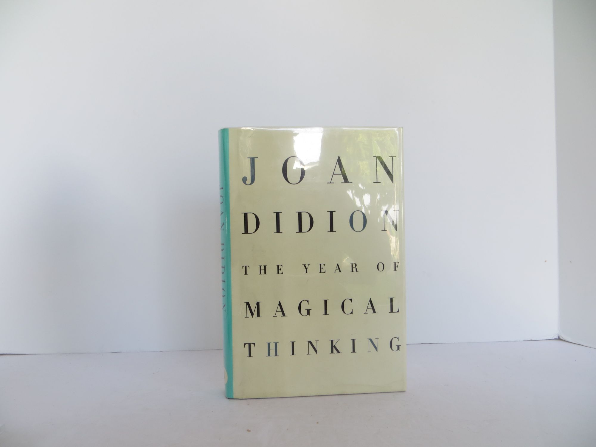 The Year of Magical Thinking Didion, Joan [Fine] [Hardcover]