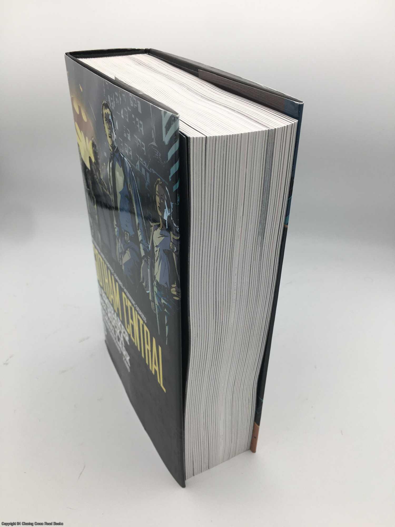 Gotham Central Omnibus Von Brubaker Ed Rucka Greg Very Good