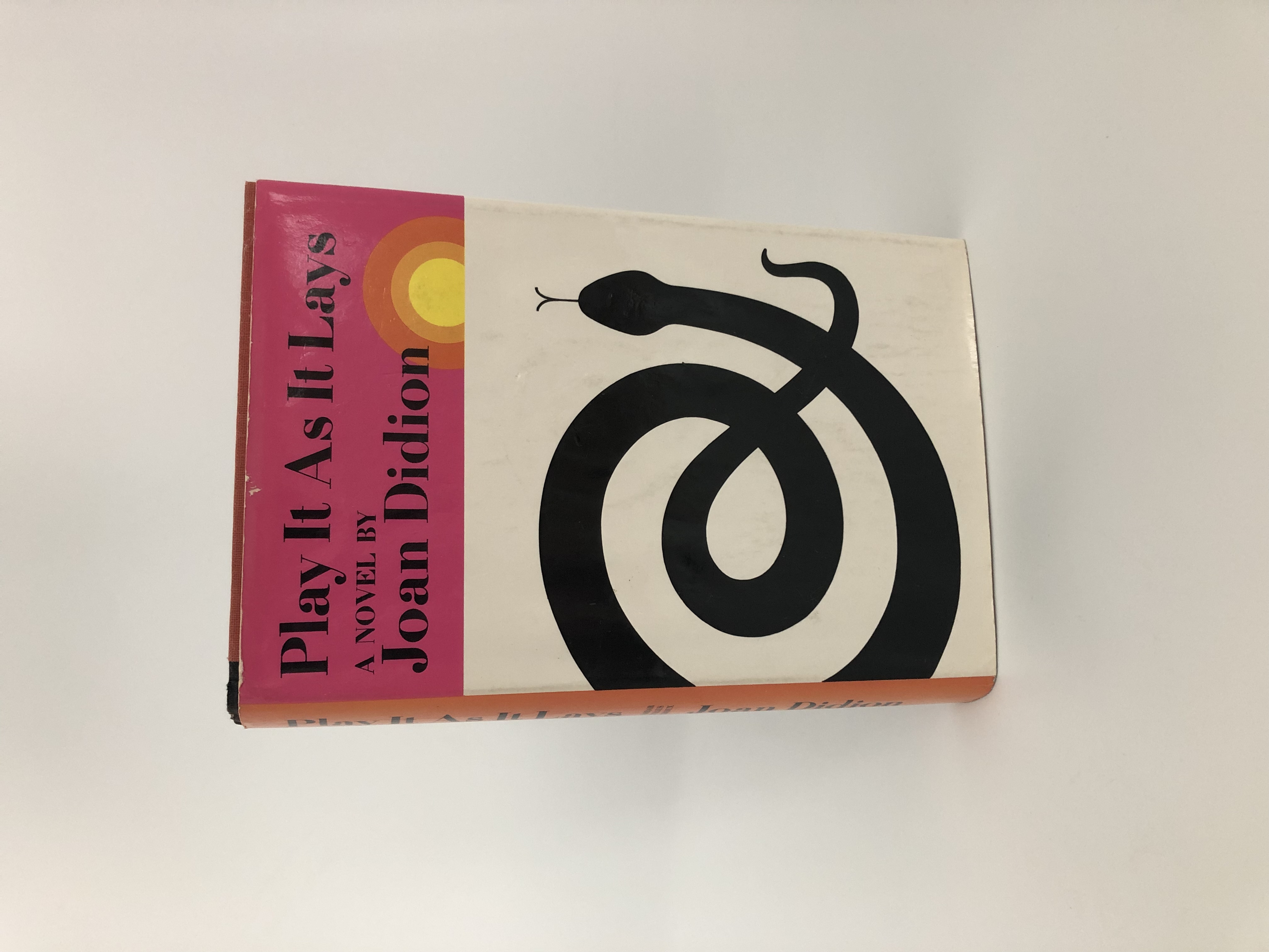 Play It As It Lays by Didion, Joan Very Good Hardcover (1970) 1st Edition. Paul Johnson Fine