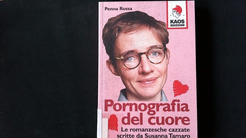 Pornografia del cuore. Le romanzesche cazzate scritte da Susanna Tamaro. - Rossa, Penna