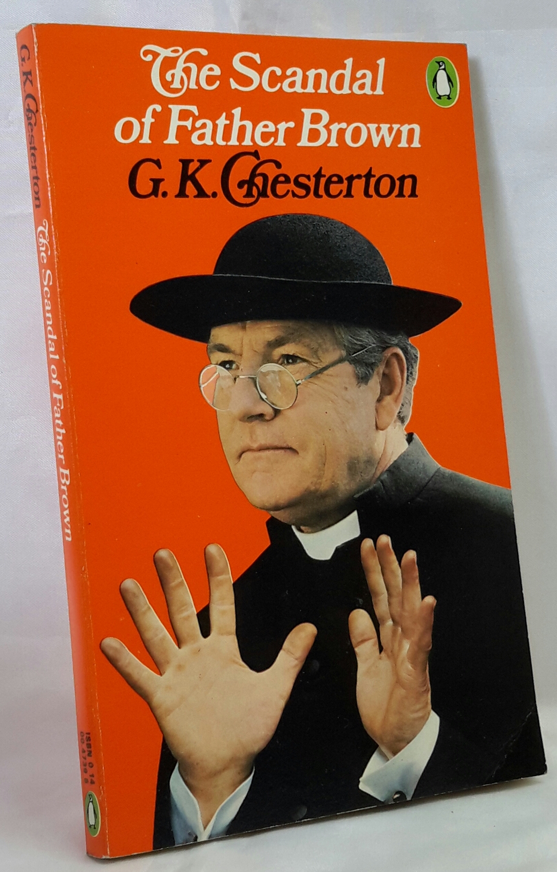 The Scandal of Father Brown. FIRST PENGUIN EDITION. by CHESTERTON, G. K