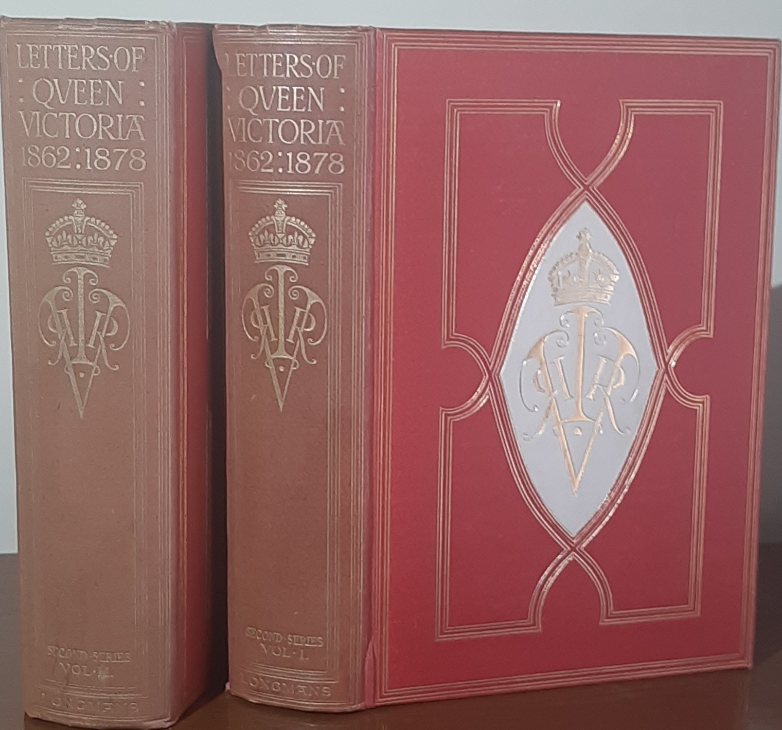 The Letters of Queen Victoria (Second series): A Selection from Her Majesty's Correspondence and Journal between the Years 1862 and 1878 (vol 1 and 2