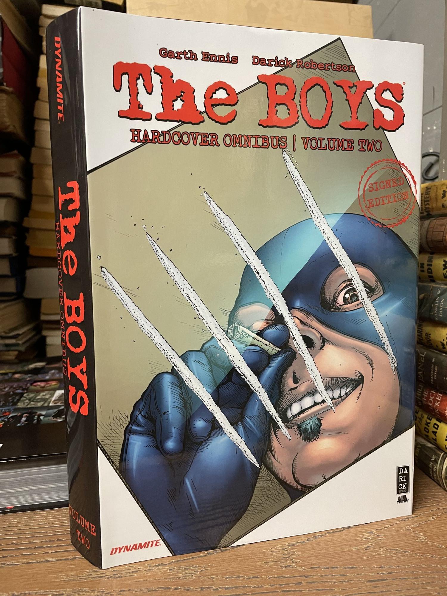The Boys Omnibus Vol. 4 TP (Boys Omnibus Tp 2018): Ennis, Garth, Robertson,  Darick: 9781524111403: : Books