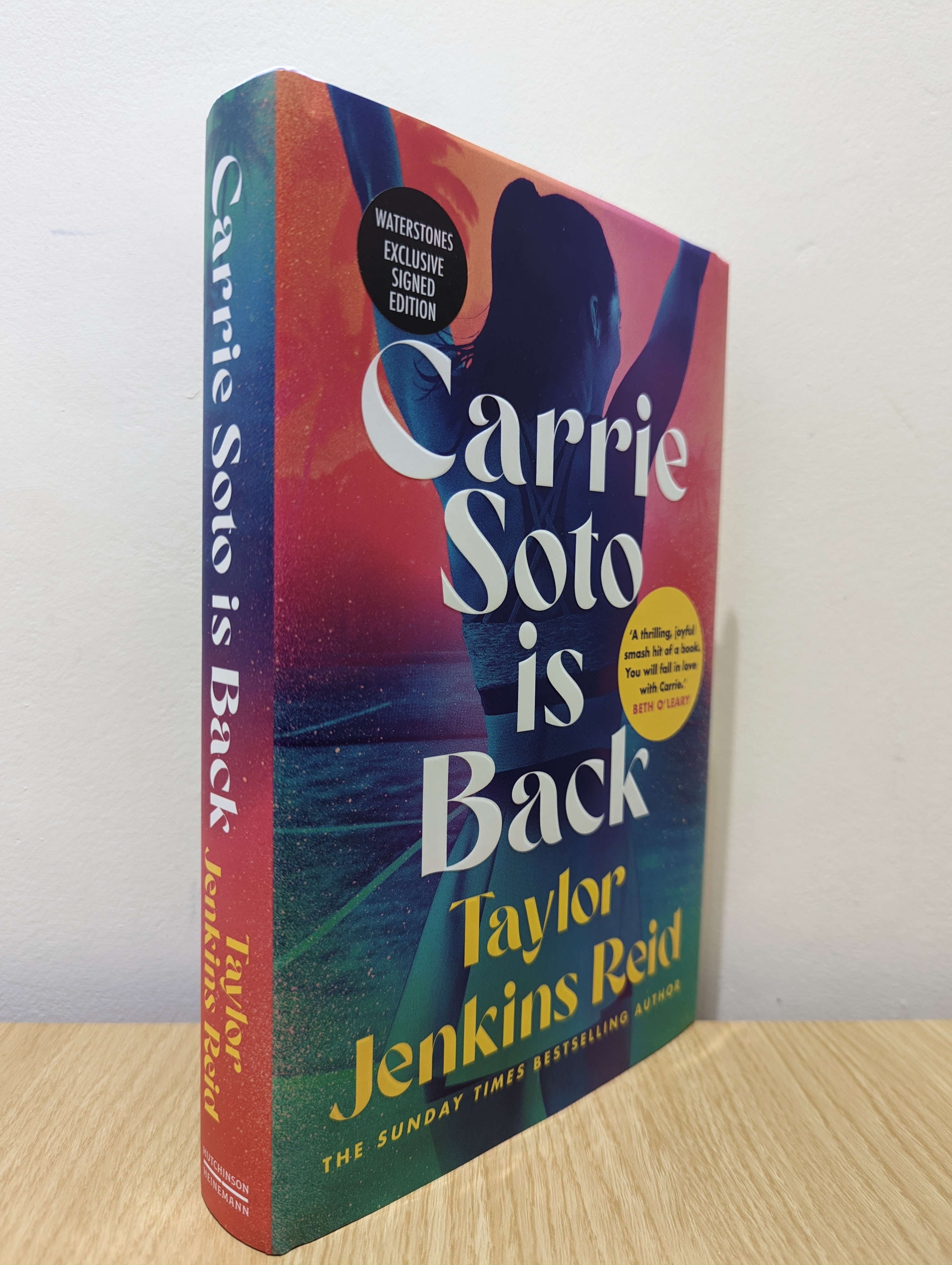 Carrie Soto Is Back: From the author of The Seven Husbands of Evelyn Hugo and Daisy Jones and the Six (Signed First Edition with extra content) Jenki