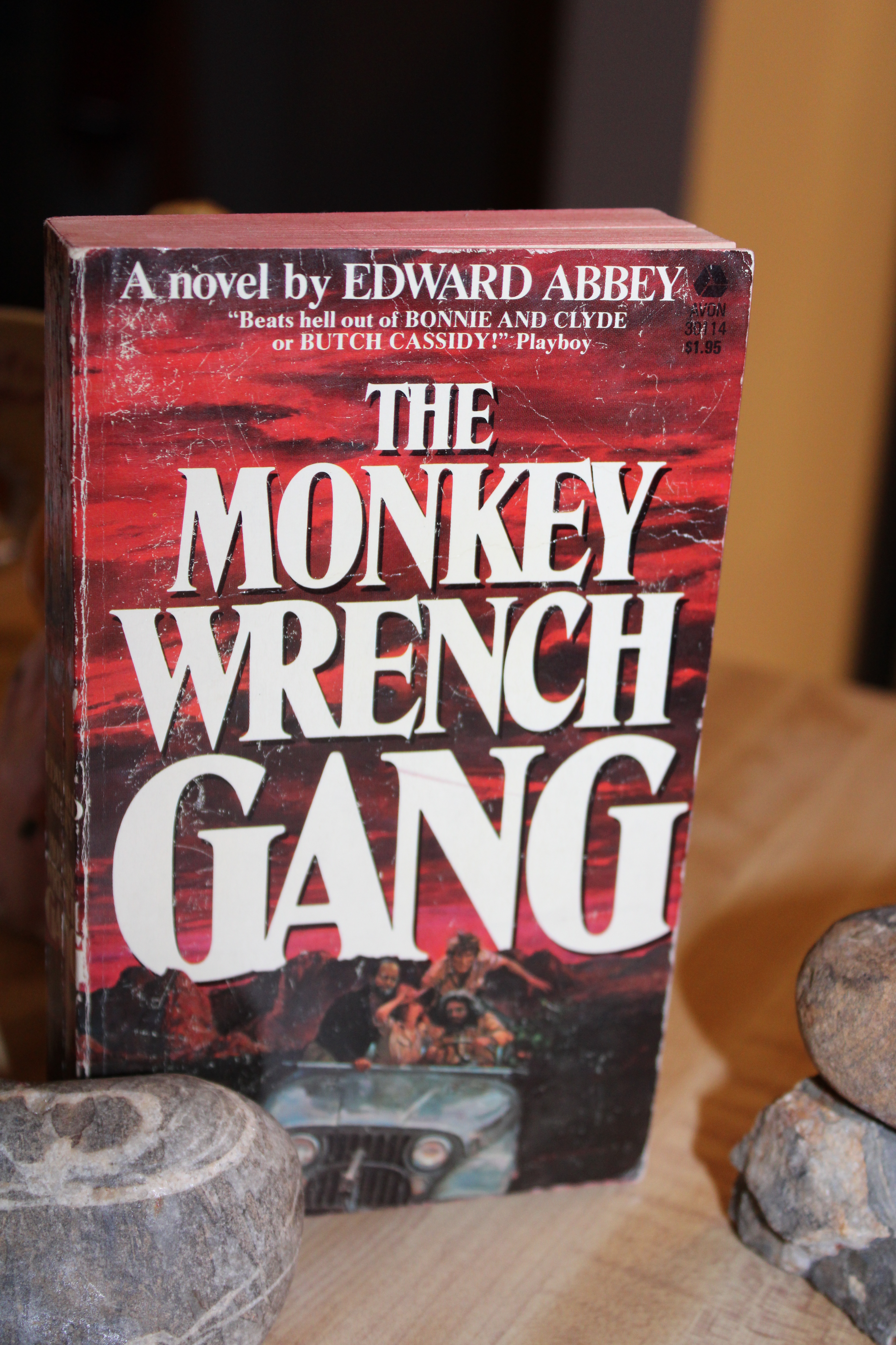 The Monkey Wrench Gang by Abbey, Edward: Very Good + Soft cover (1976 ...