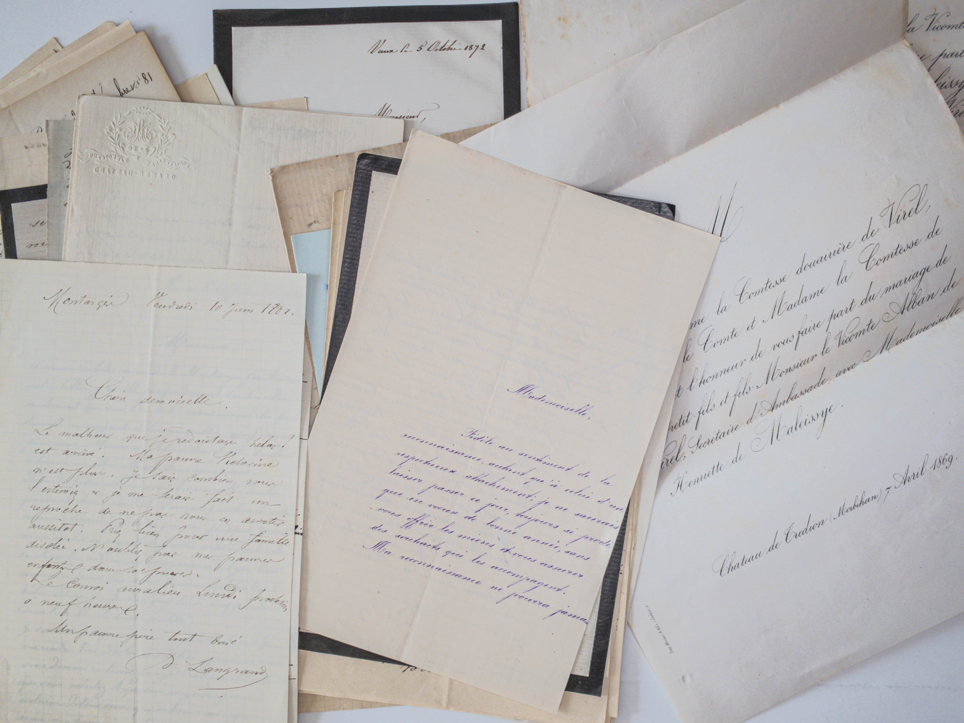 20 Years Worth of Personal Correspondence of a 19th Century Upper Class French Woman by Multipe