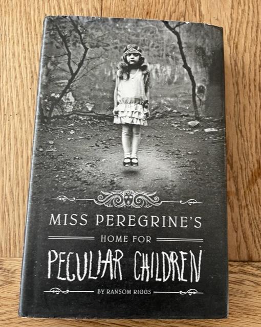 Miss Peregrine's Home for Peculiar Children by Riggs, Ransom: Very Good ...
