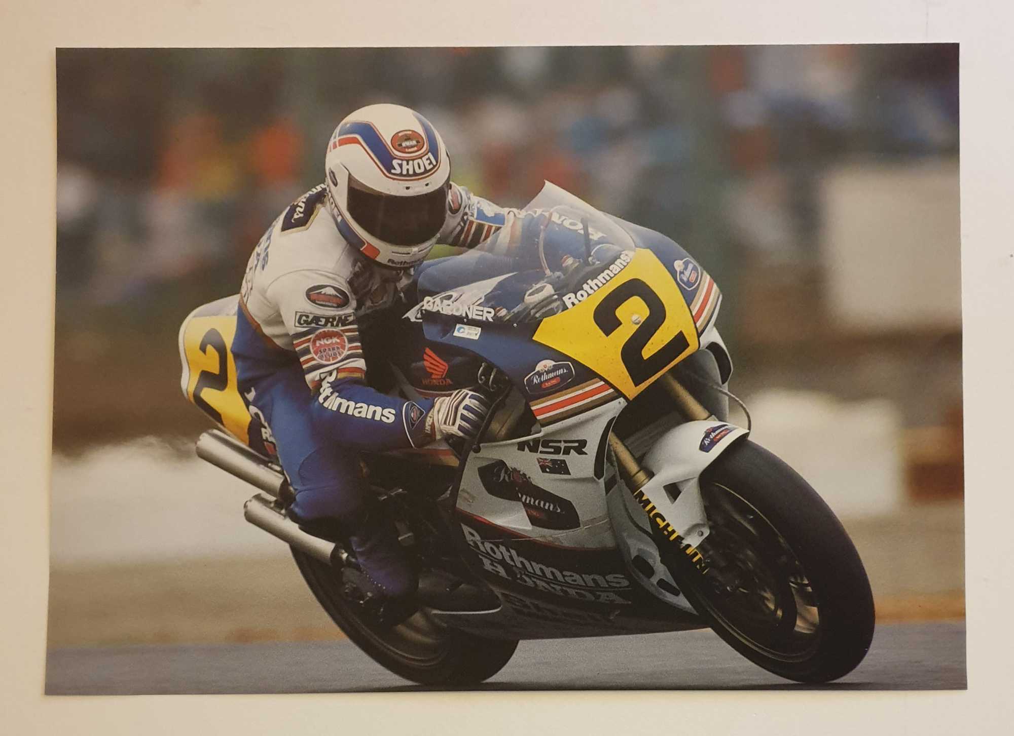 Wayne Gardner 500cc Honda, Japan Grand Prix 1990 Poster Print Marlboro [Comme Neuf] [Couverture souple]