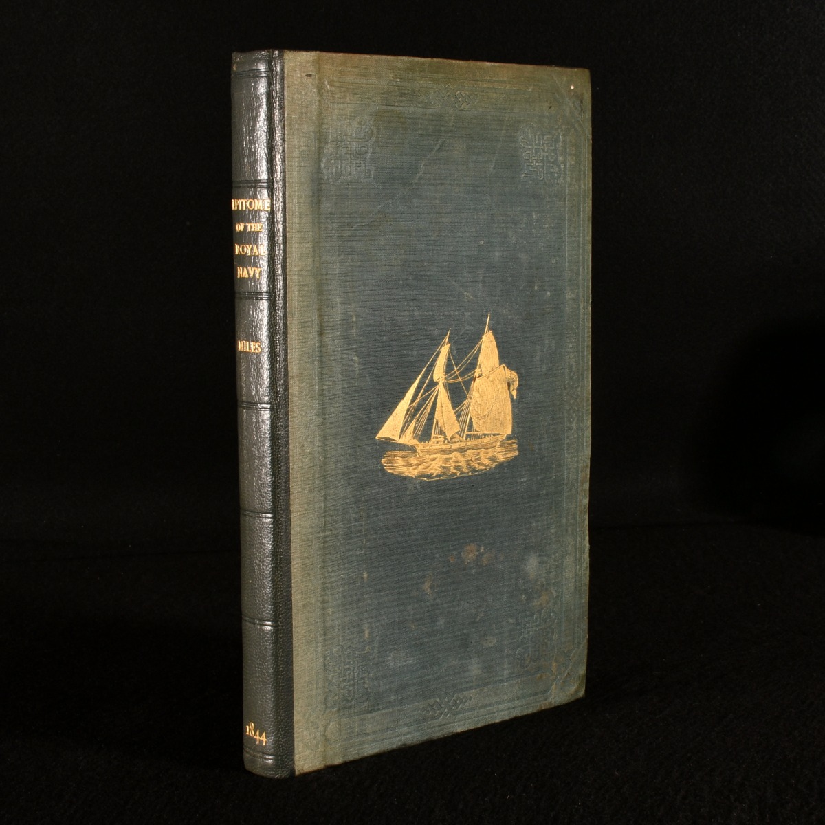 An Epitome, Historical and Statistical, descriptive of the Royal Naval Service of England - E. Miles; L. Miles