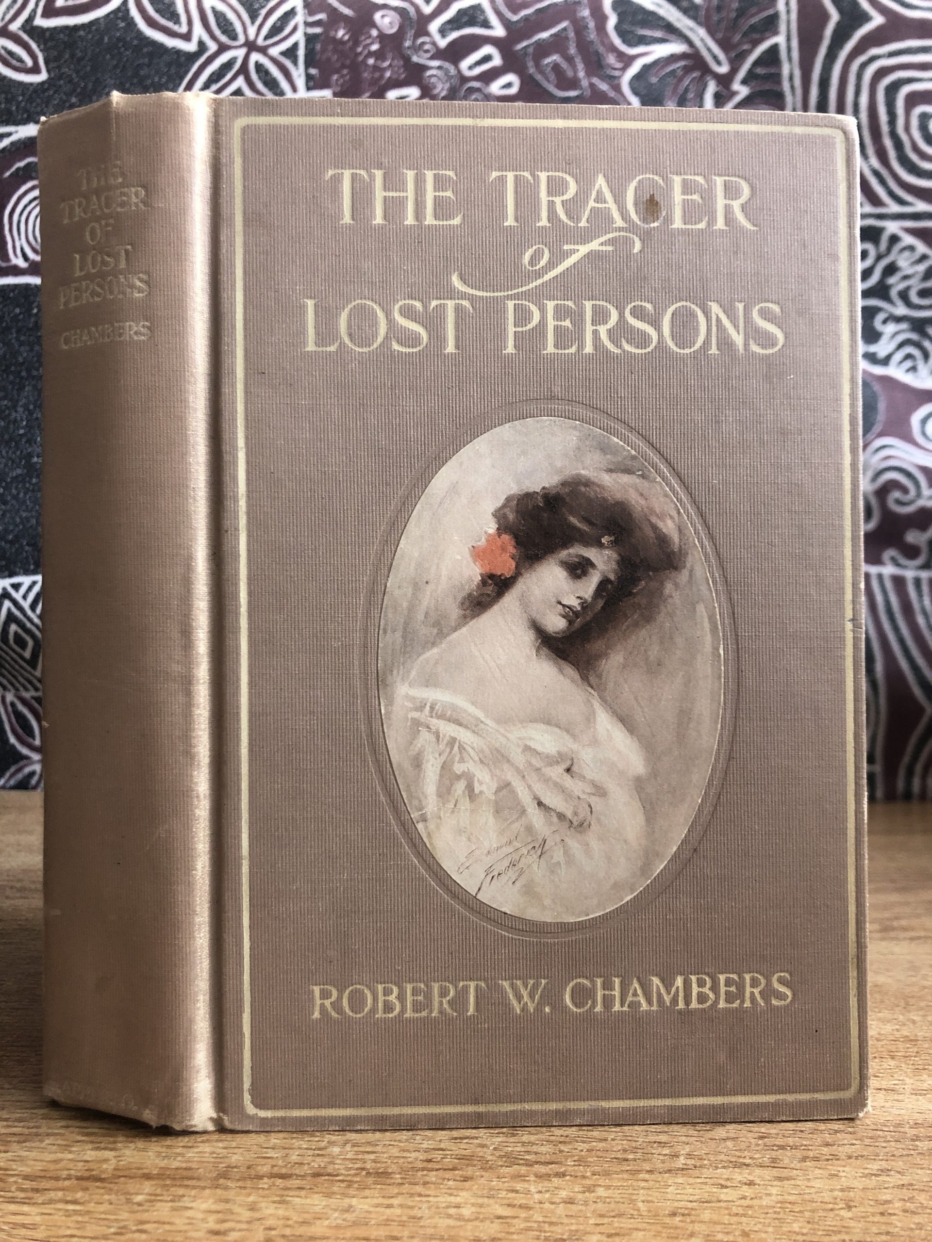 The Tracer of Lost Persons Robert W. Chambers by Robert W. Chambers Good hardcover (1906