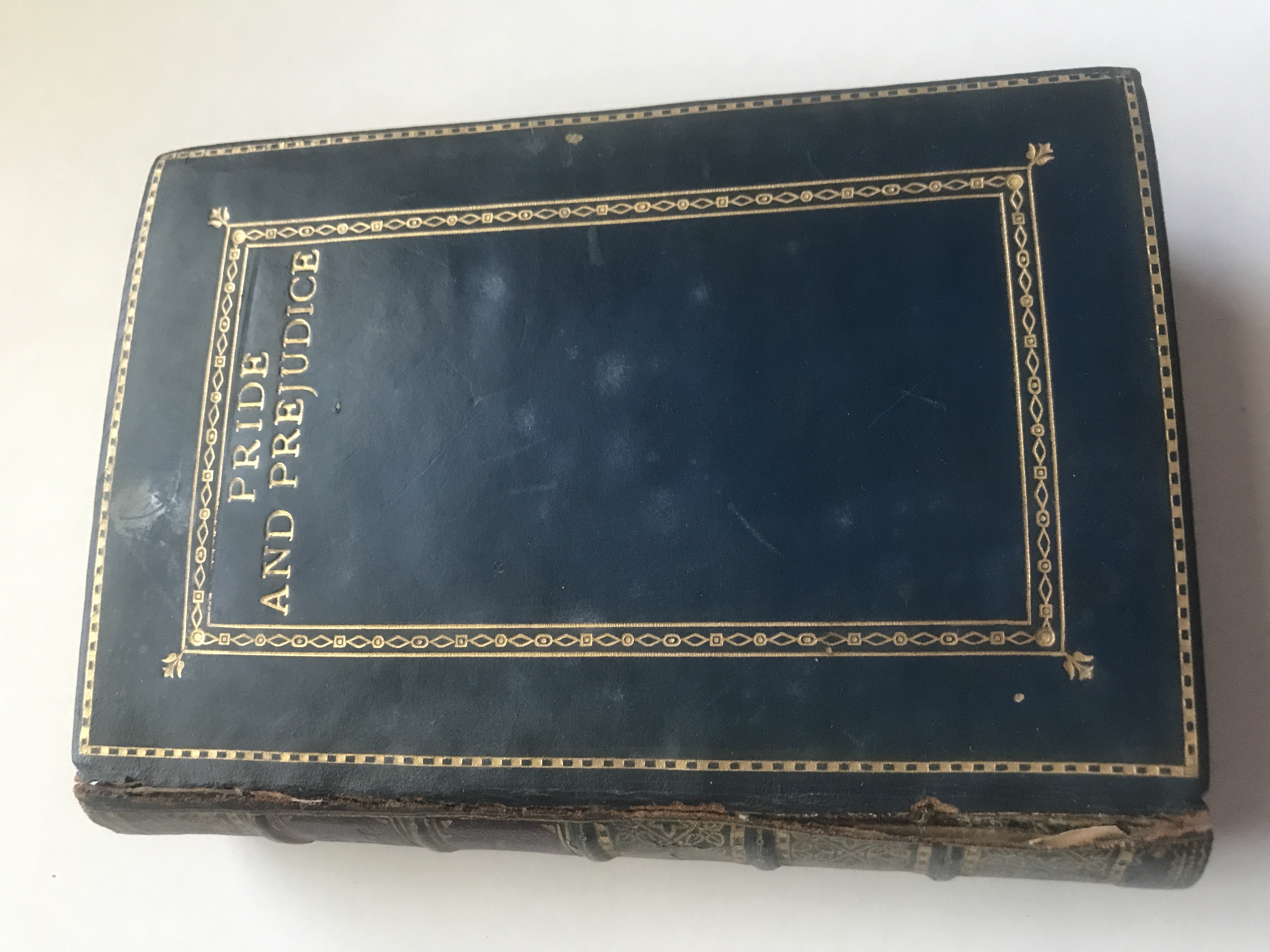 PRIDE AND PREJUDICE (Leather bound Peacock Edition) by Jane AUSTEN