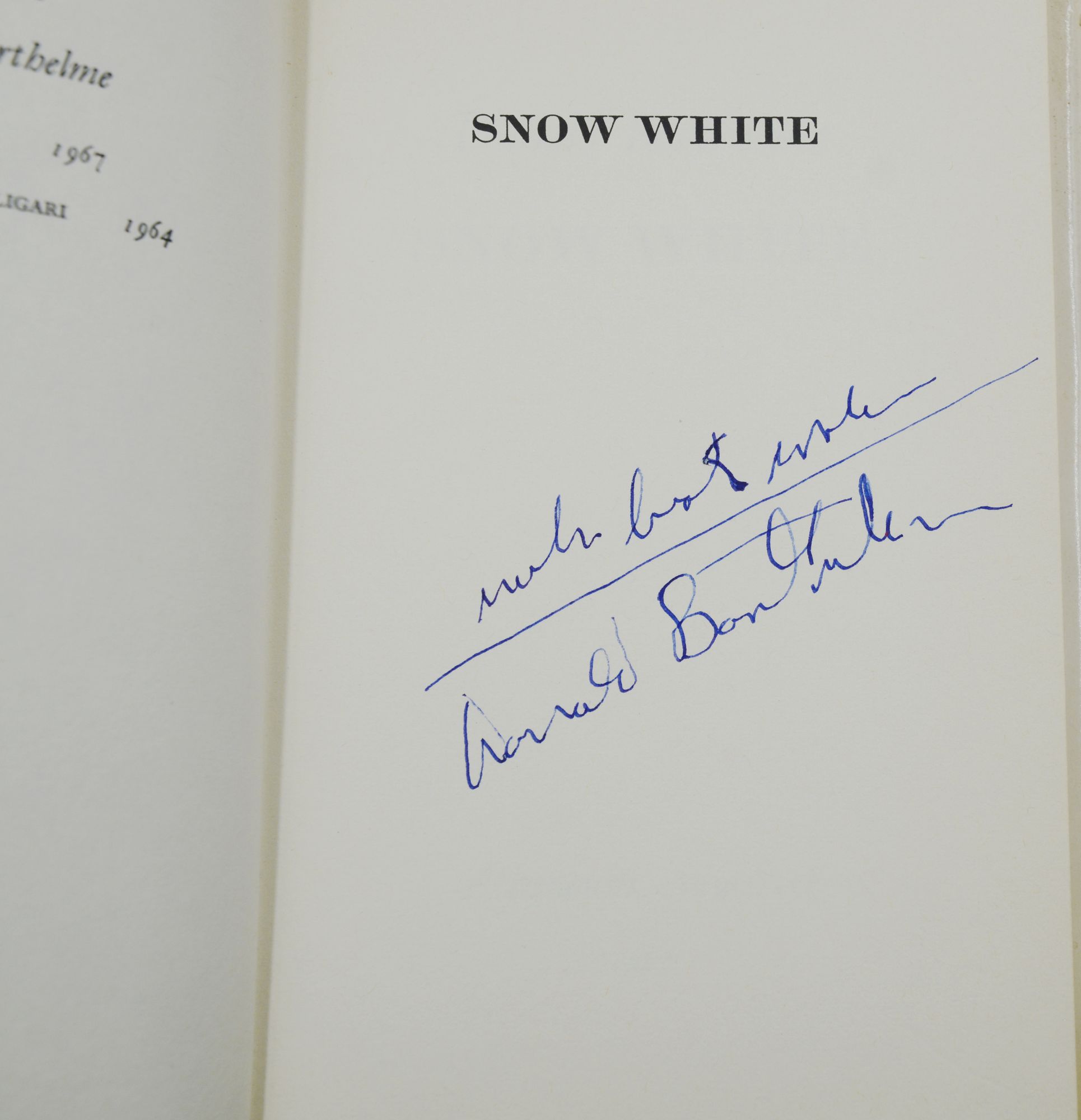 Snow White by Barthelme, Donald: (1967) First edition