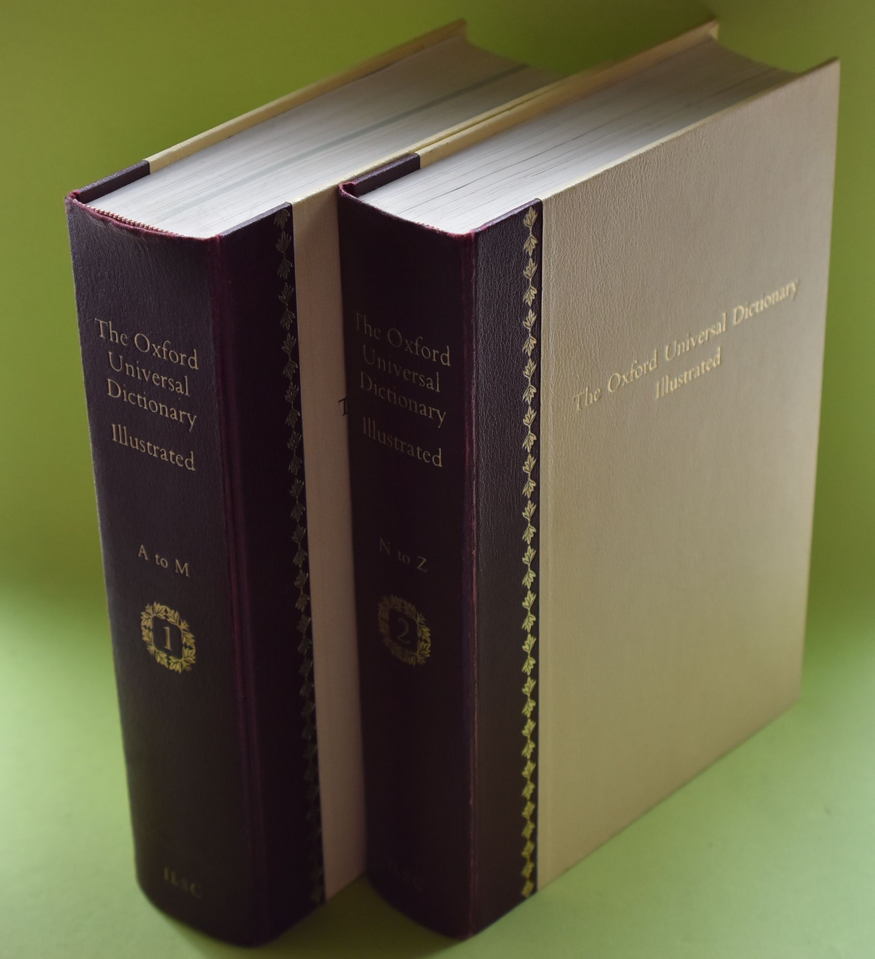 本格派ま！ The Oxford Universal Dictionary Illustrated. Volume I: A - M 洋書