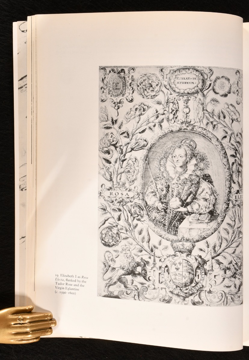 The Renaissance Garden in England by Roy Strong: Fine Paperback