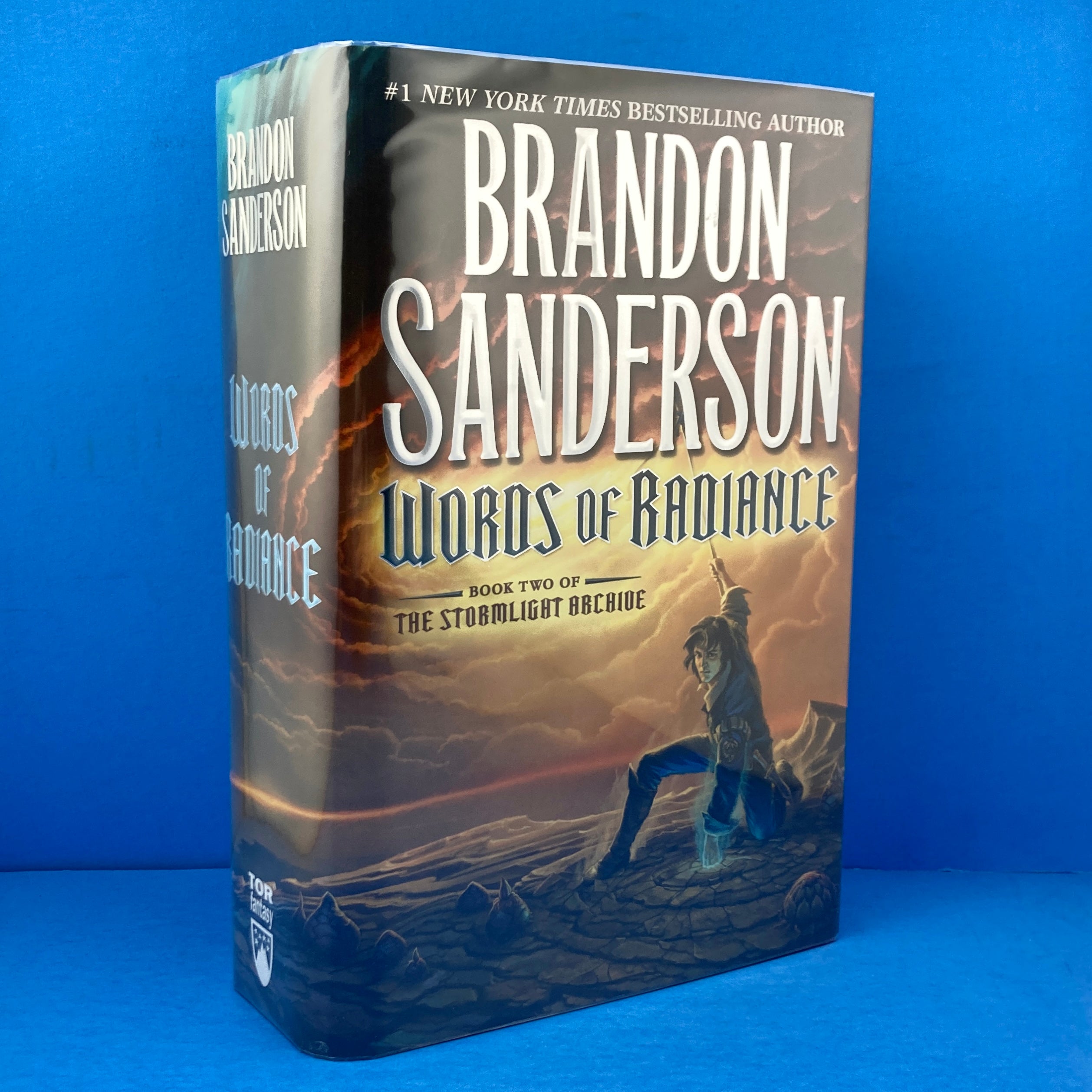 Brandon Sanderson Tops Best Sellers With 'Words of Radiance' - The New York  Times