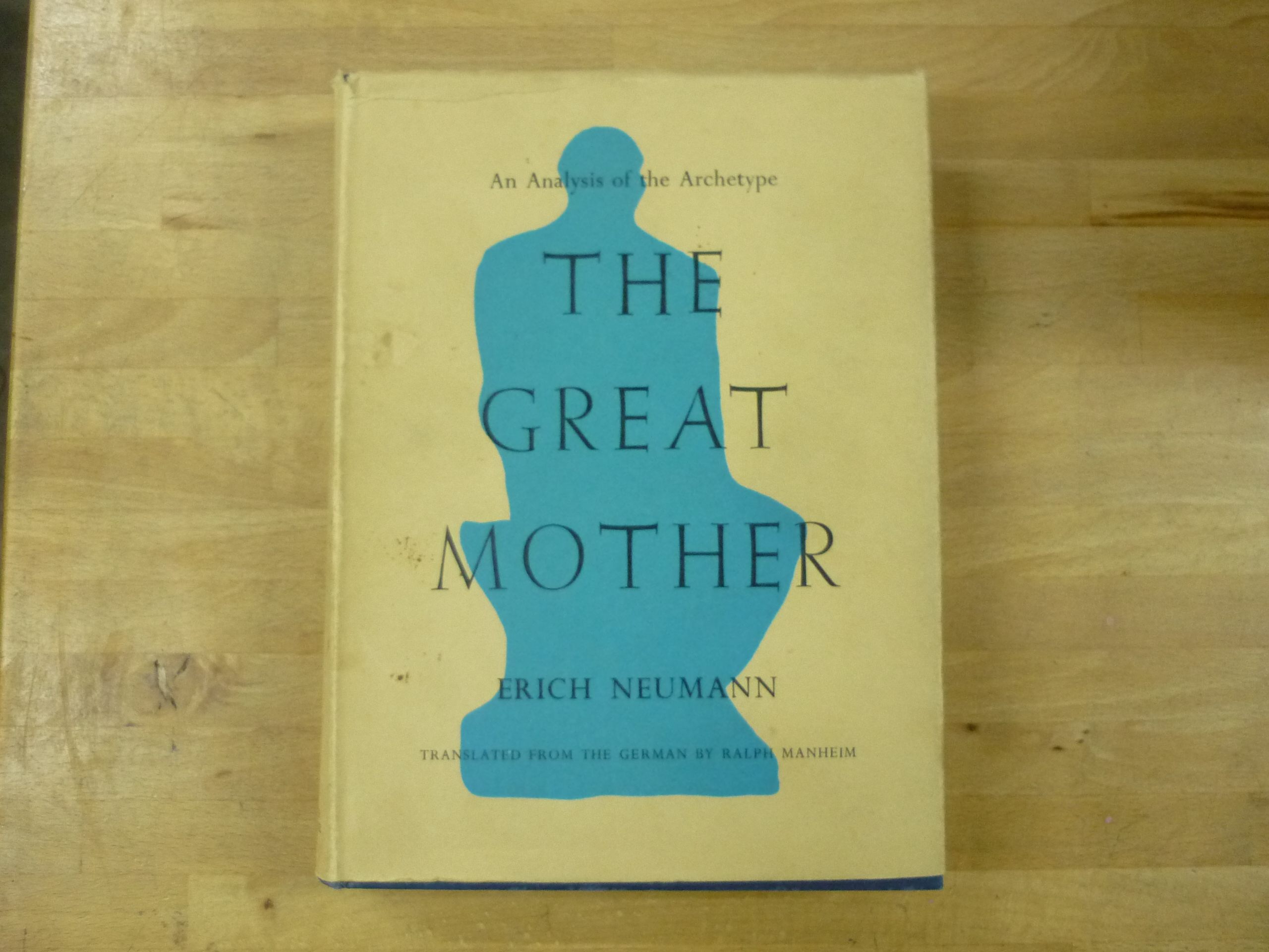 The Great Mother: An Analysis of the Archetype - NEUMANN, Erich. (translated by Ralph Manheim)