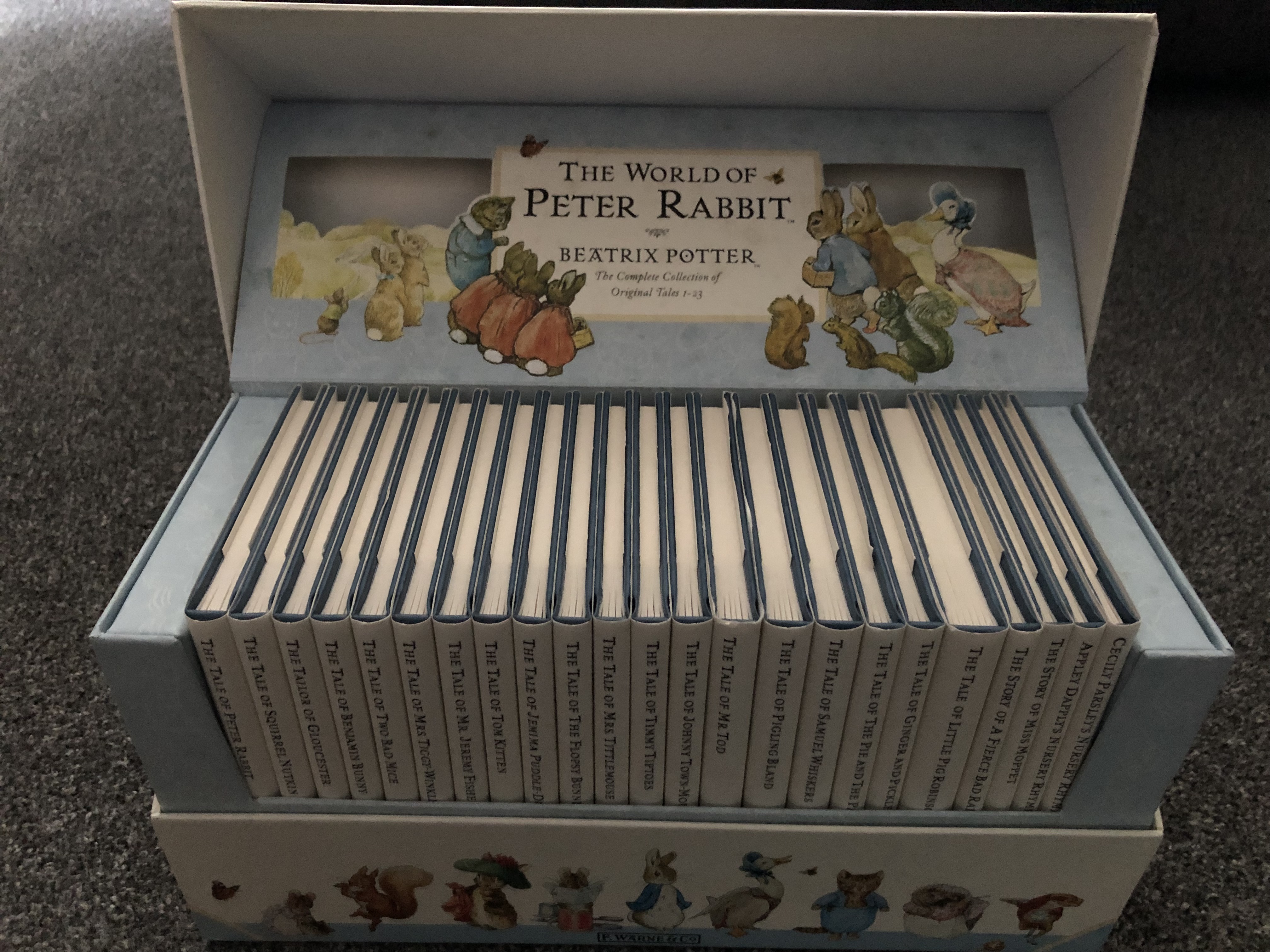 The World of Peter Rabbit. The Complete Collection of Original Tales 1-23. Beatrix Potter [As New] [Hardcover]