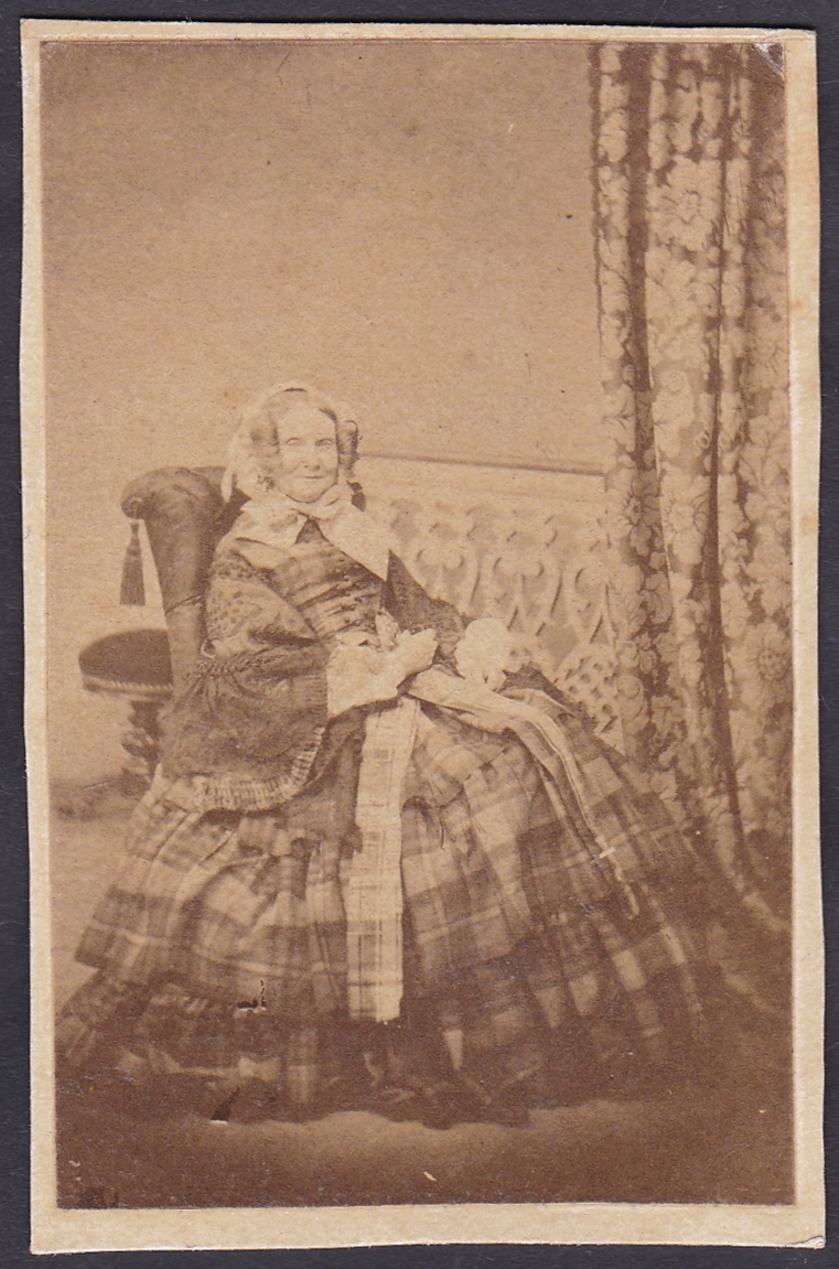 Aglea Angelique de SaintMarie Comtesse de Blou / Portrait