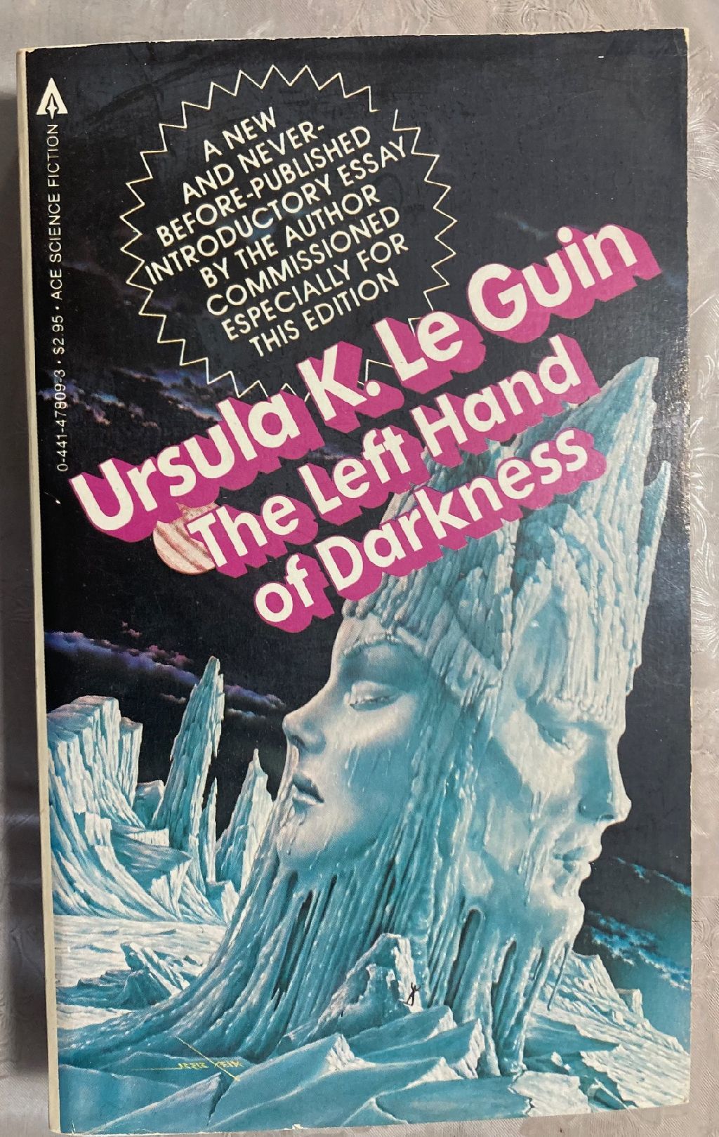 The Left Hand of Darkness - Ursula K. Le Guin