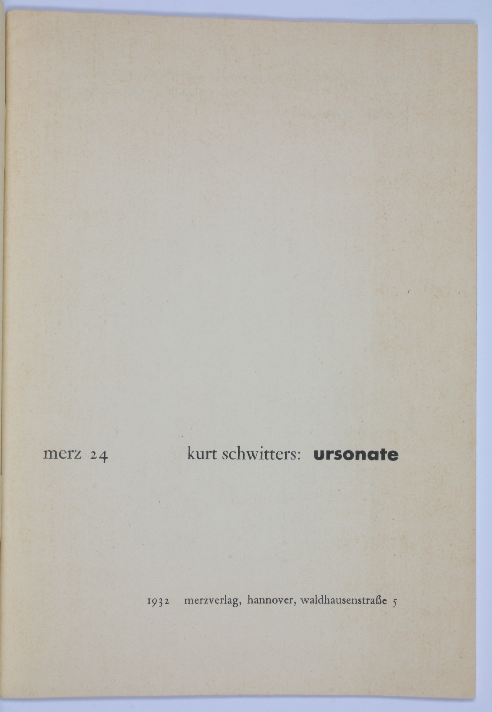 Merz 24. Ursonate. von Schwitters, Kurt. | Antiquariat INLIBRIS