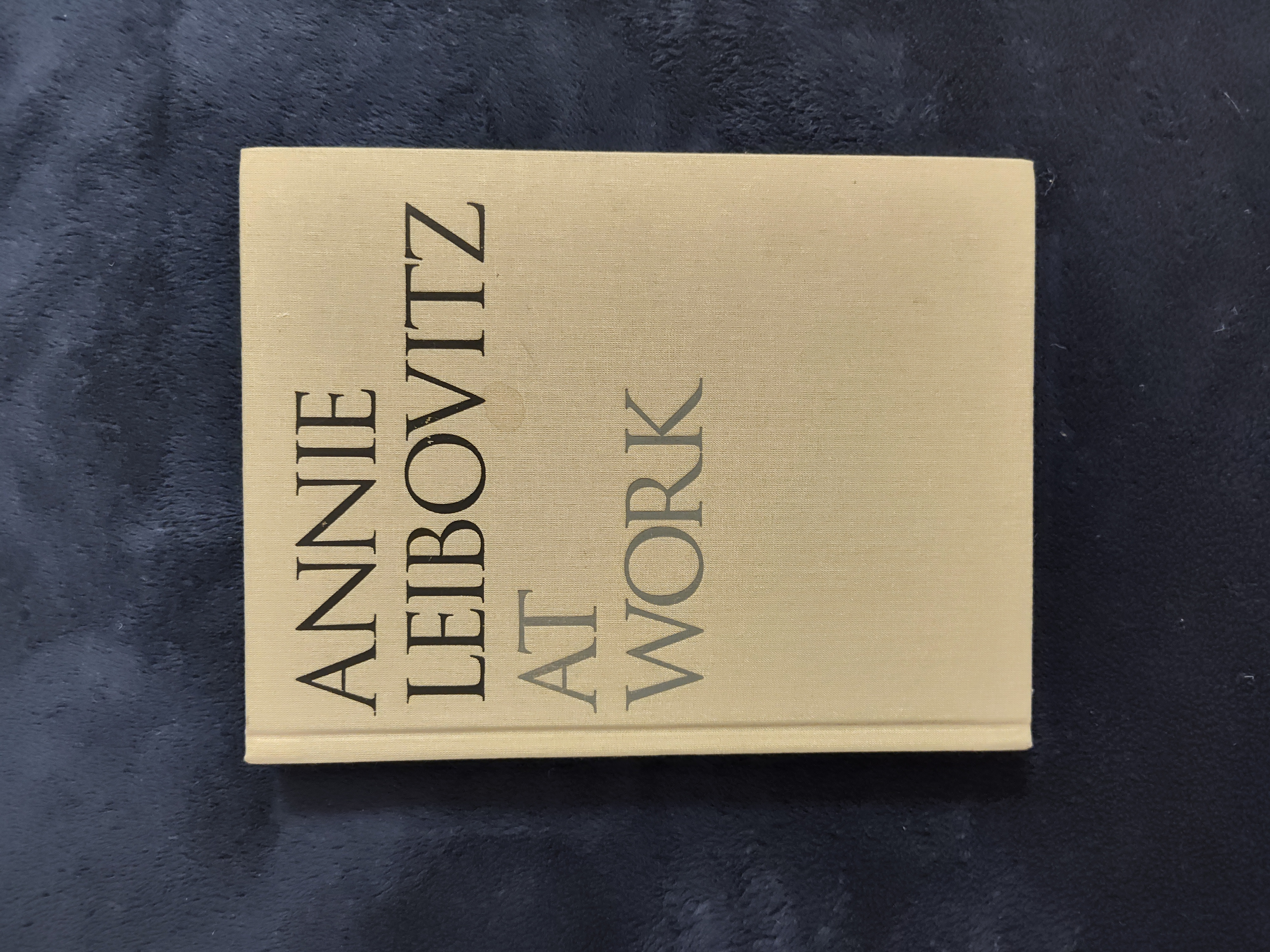 AT WORK Leibovitz, Annie [Very Good] [Hardcover]