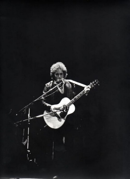 Bob Dylan : Ensemble de 3 photographies en noir et blanc, prises par Jean-Louis Rancurel, lors d'un concert de Bob Dylan. ( Photographies - Musique R