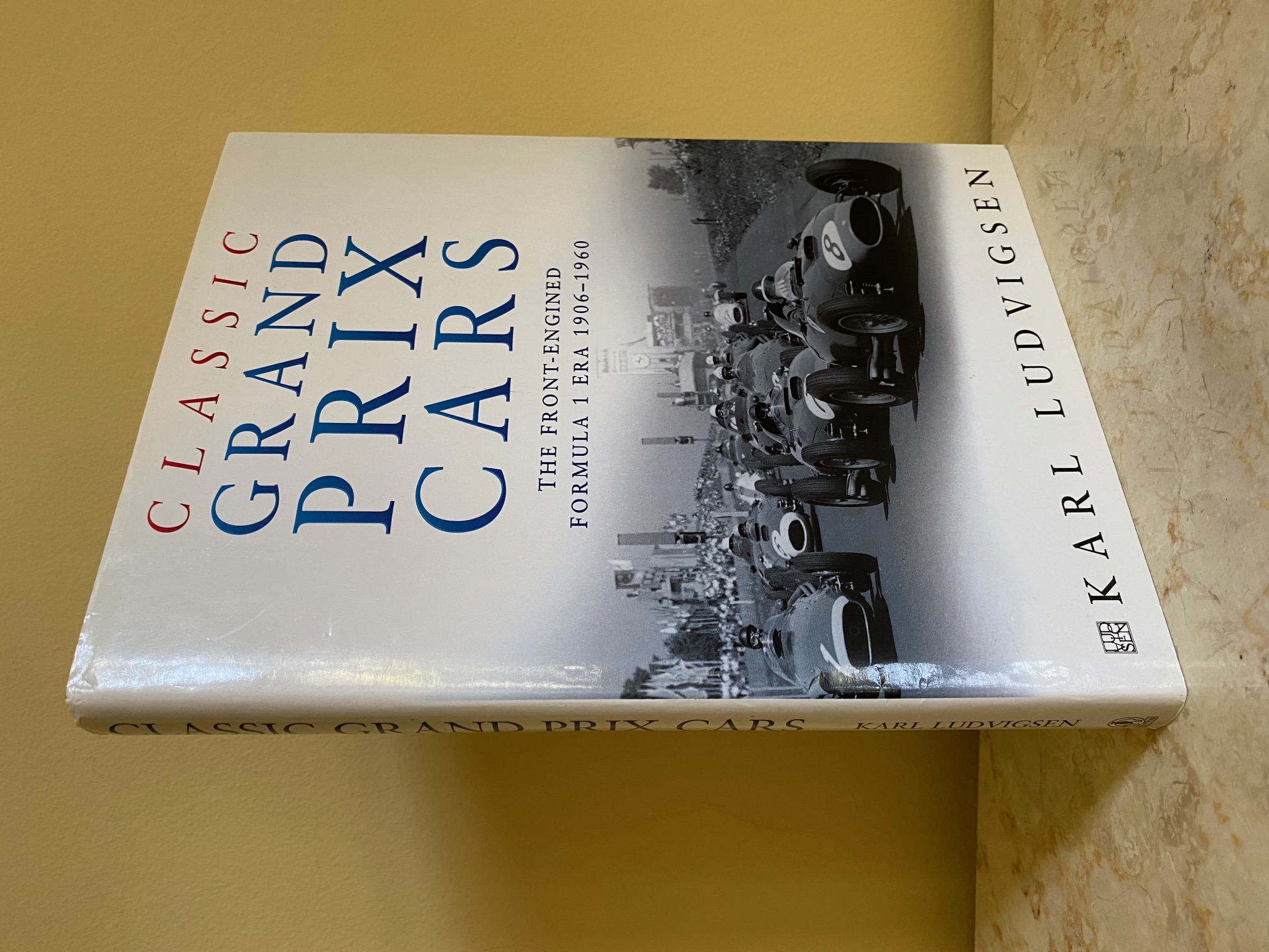 A Little Memory: 🏎 "grid Girls" In 1986, At The First Formula 1 Hungarian Grand Prix (Mogyoród, Hungaroring) [back Then You Could Still Advertise Cigarettes In Motorsports