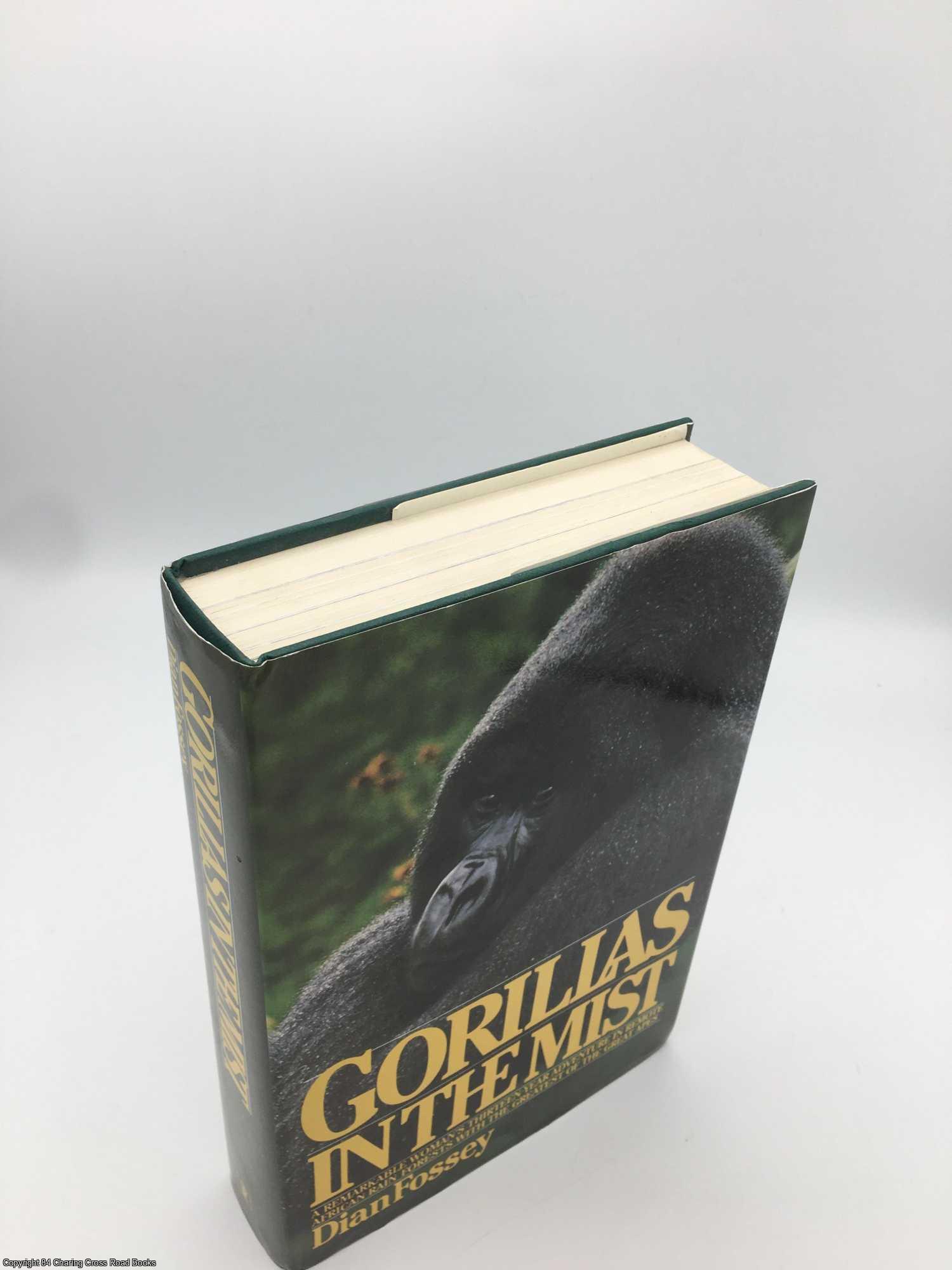 Gorillas in the Mist by Fossey, Dian: Collectable - Very Good Hardcover ...
