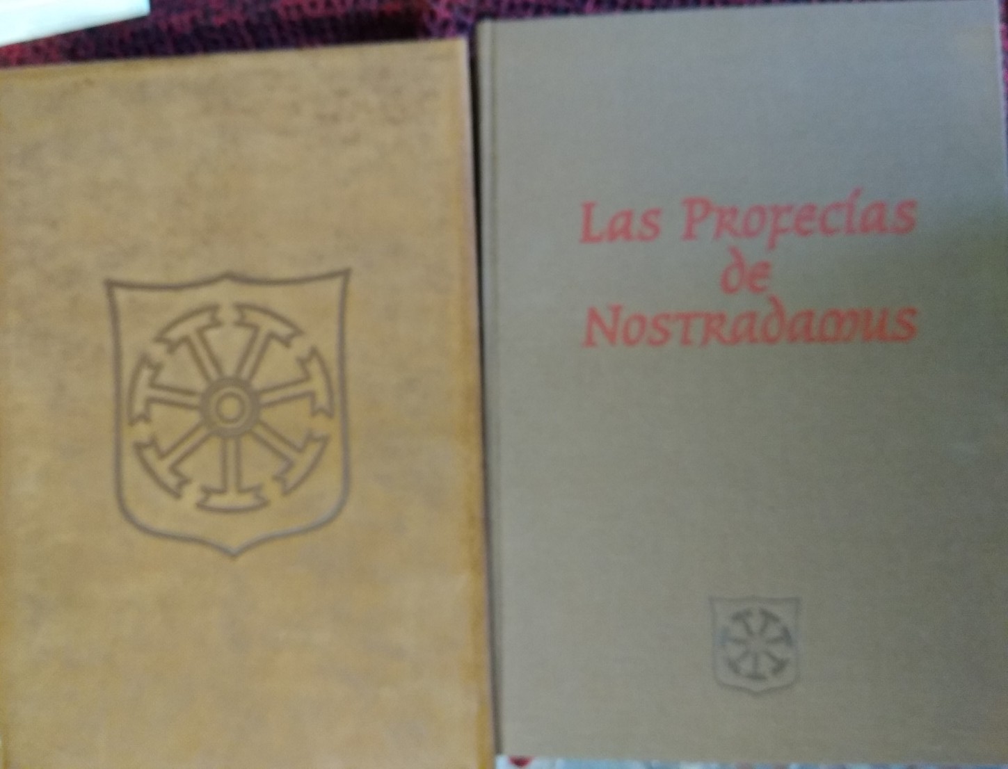 LAS PROFECÍAS DE MICHEL NOSTRADAMUS (MANUSCRITO FACSÍMIL) + LAS