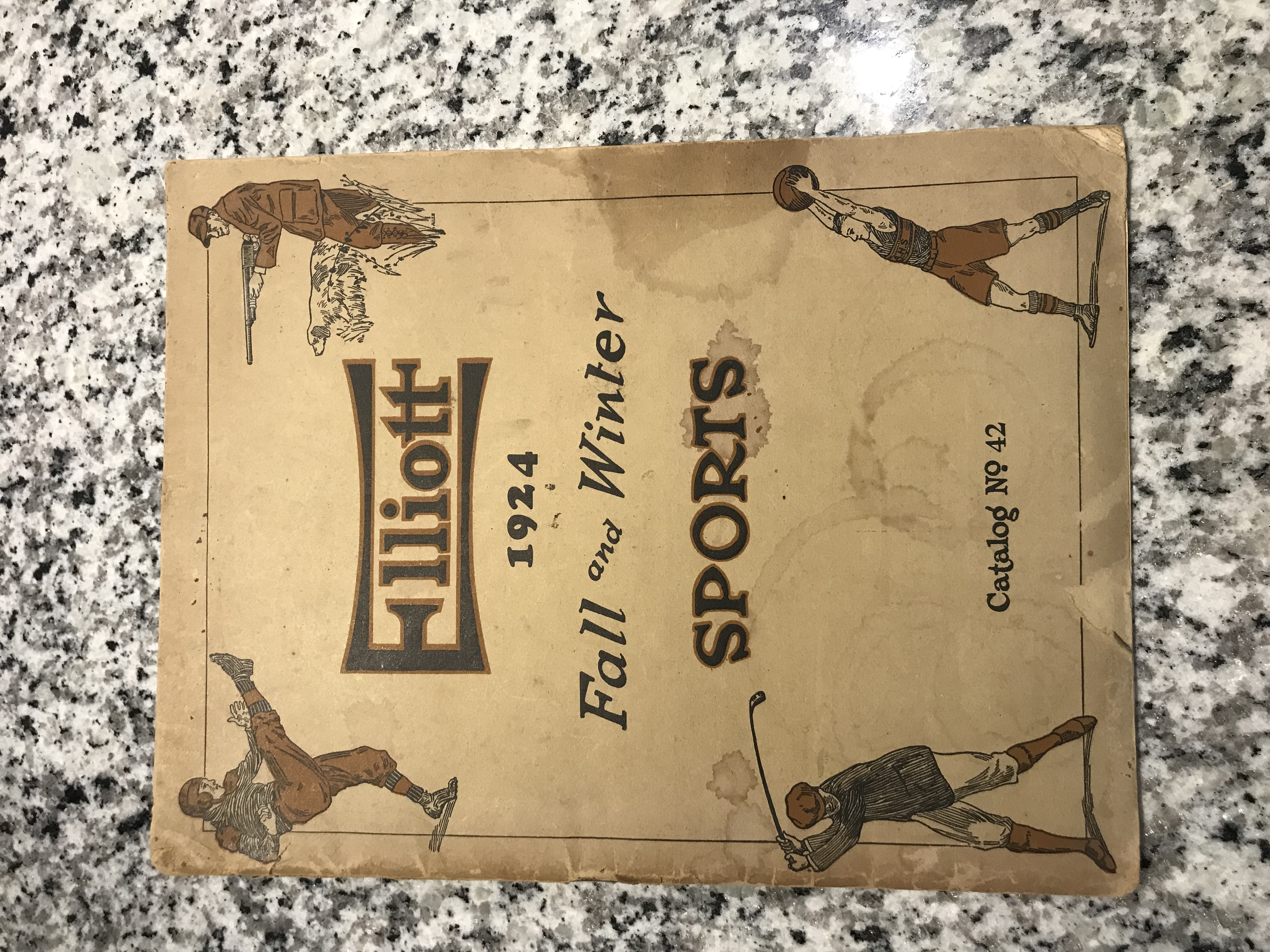 Elliott 1924 Fall and Winter Sports Catalog No. 42 Elliott Arms Company [compiler] [Satisfaisant] [Couverture souple]