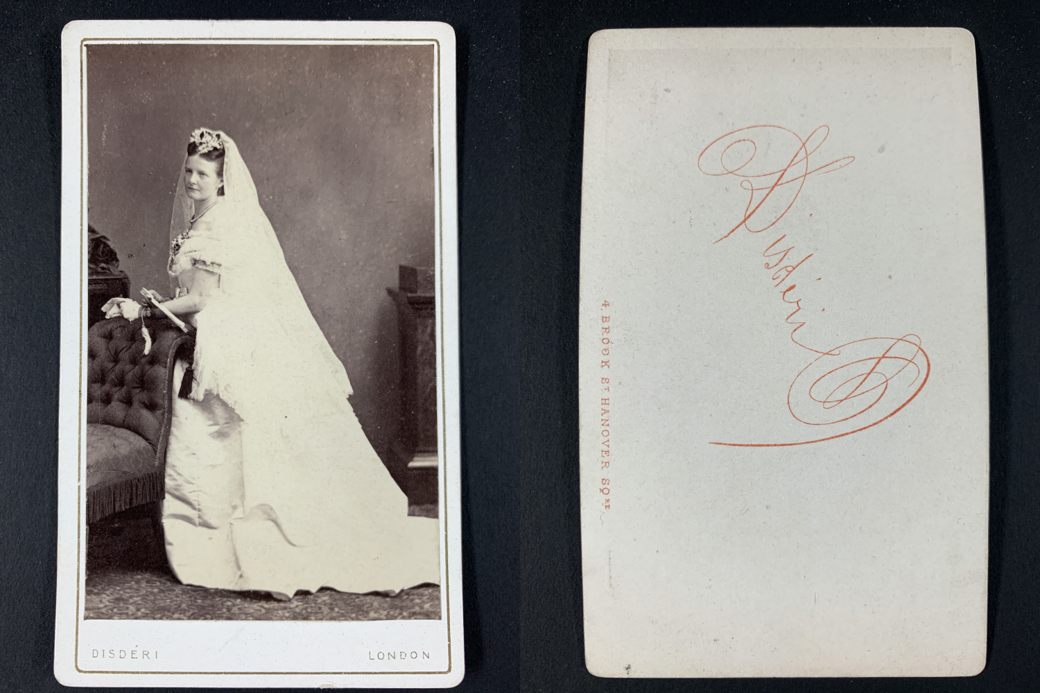 Disdéri, London, dame en robe de mariée Photographie originale / Original photograph [ ]