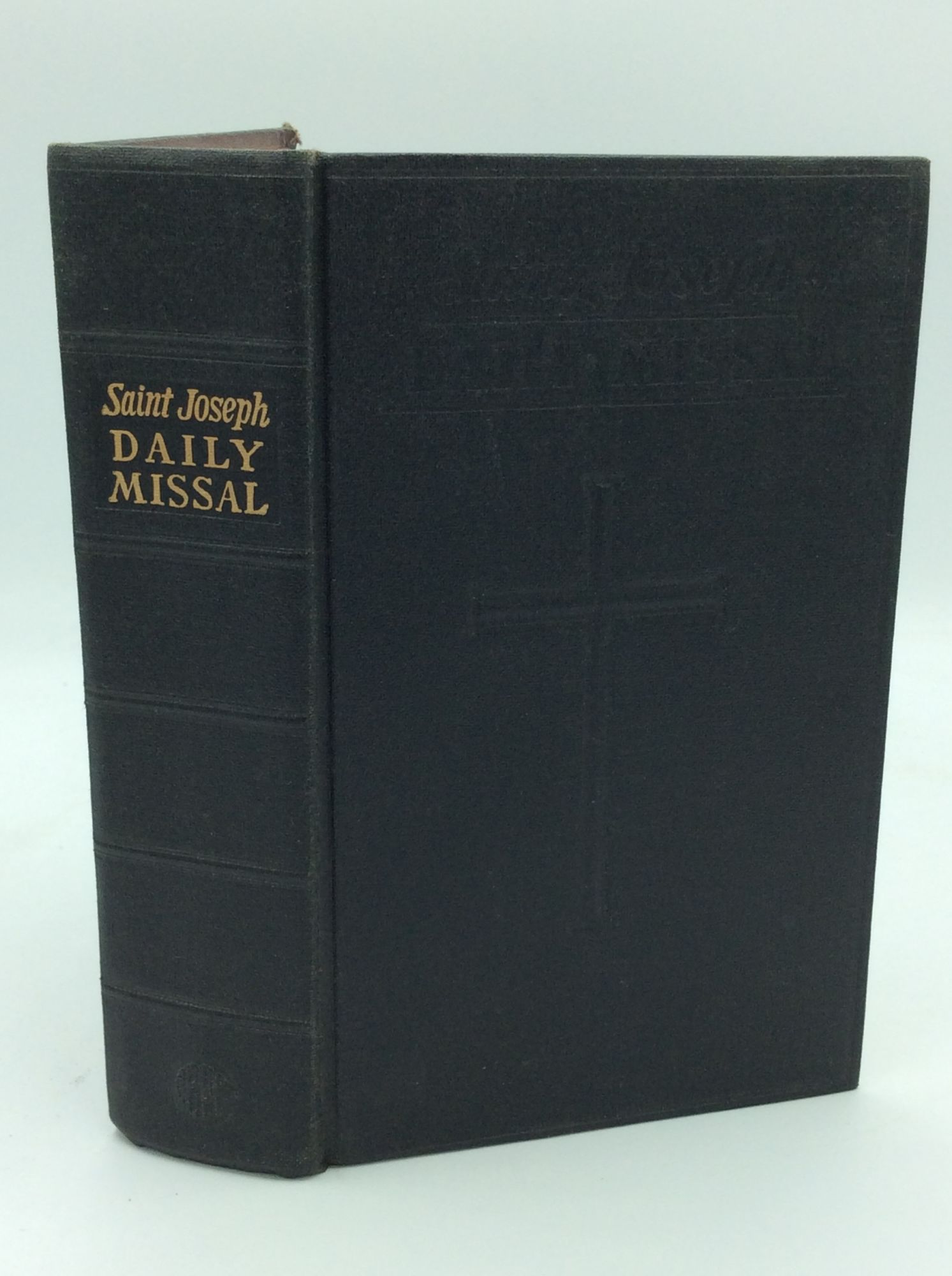 SAINT JOSEPH DAILY MISSAL: The Official Prayers of the Catholic Church for the Celebration of Daily Mass Rev. Hugo H. Hoever, ed [Very Good] [Hardcov