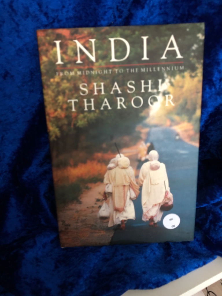 India - From Midnight to Millennium - Shashi, Tharoor