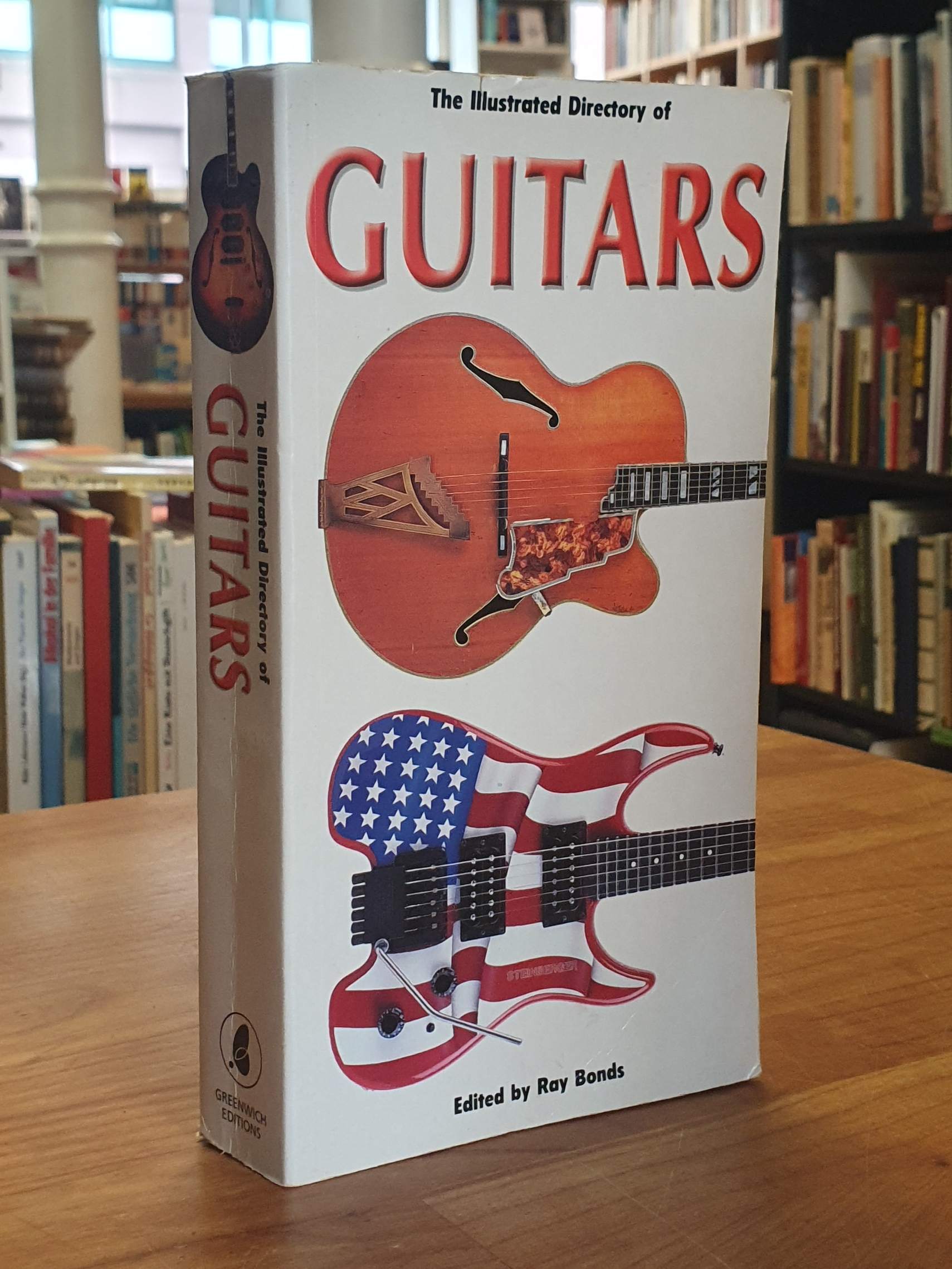 The Illustrated Directory of Guitars, - Bonds, Ray (Hrsg.),