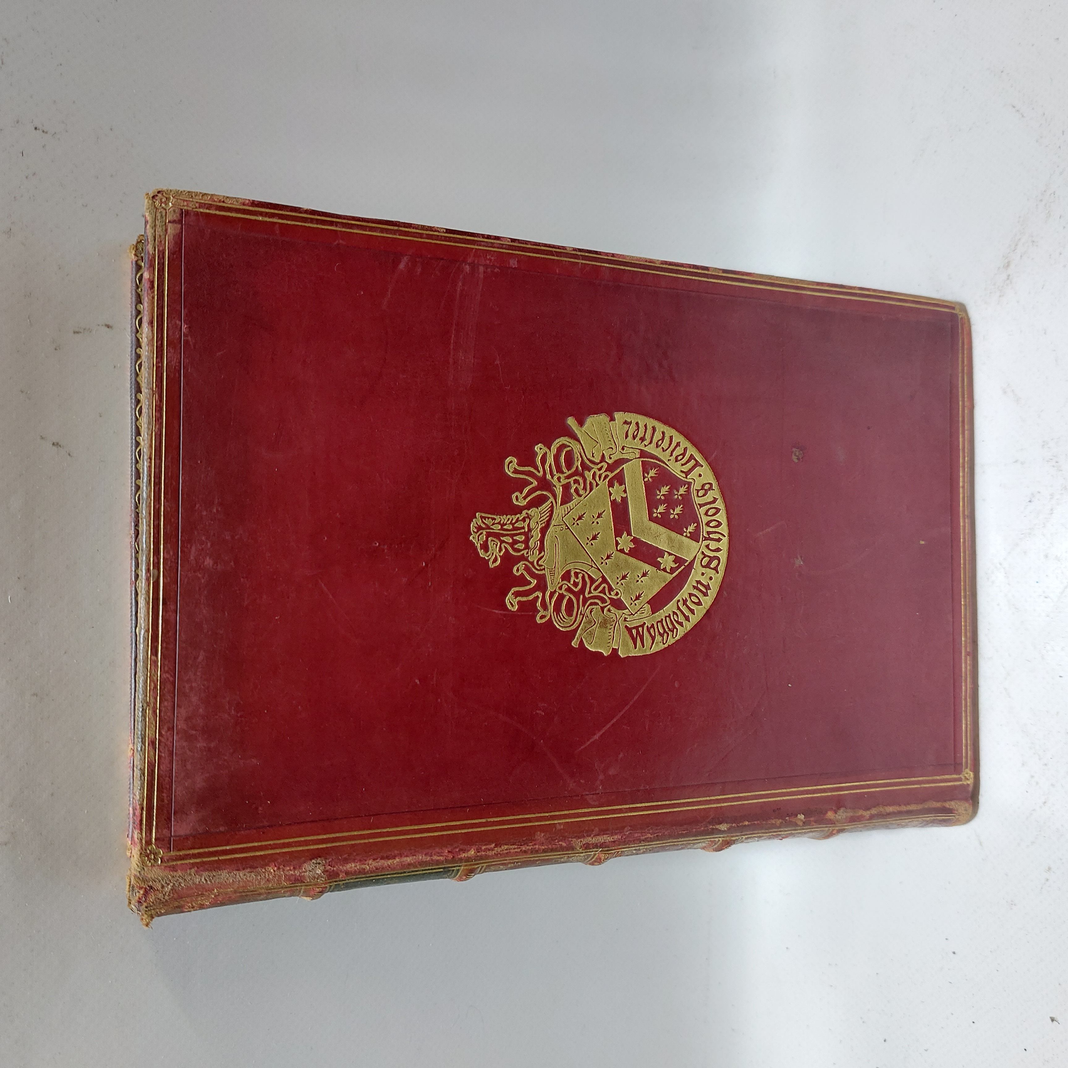 A Treatise on Conic Sections : Containing an Account of Some of the Most Important Modern Algebraic and Geometric Methods - Salmon, George (1819-1904)