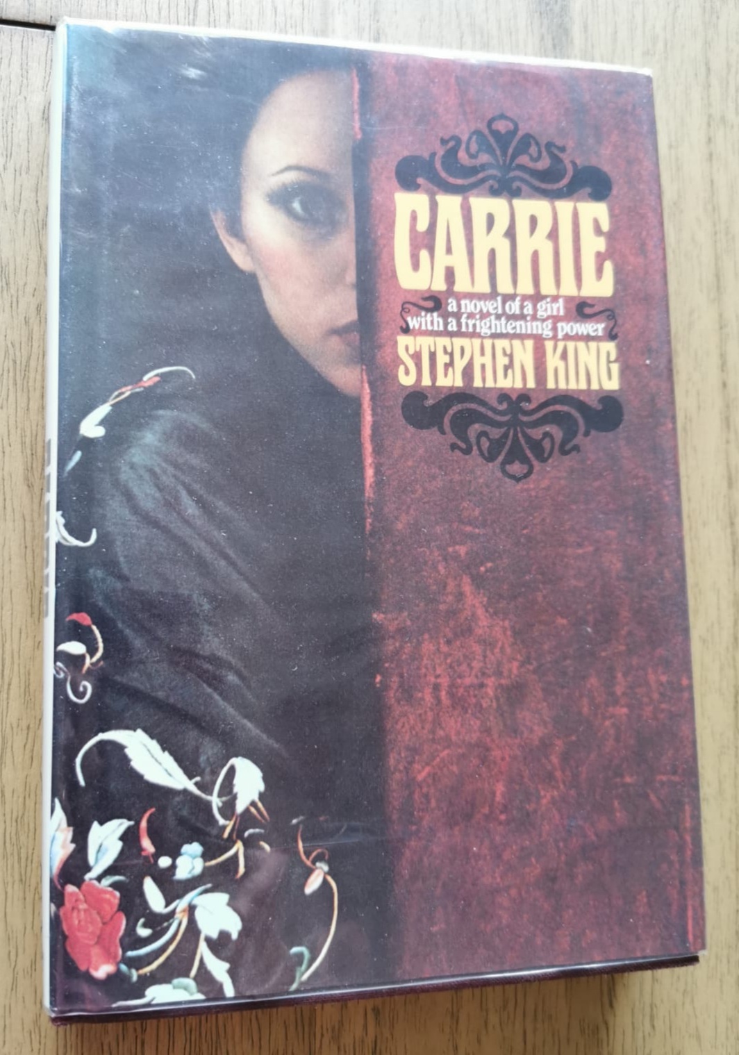 'Carrie', US signed first edition in fine condition King, Stephen [Fine] [Hardcover]