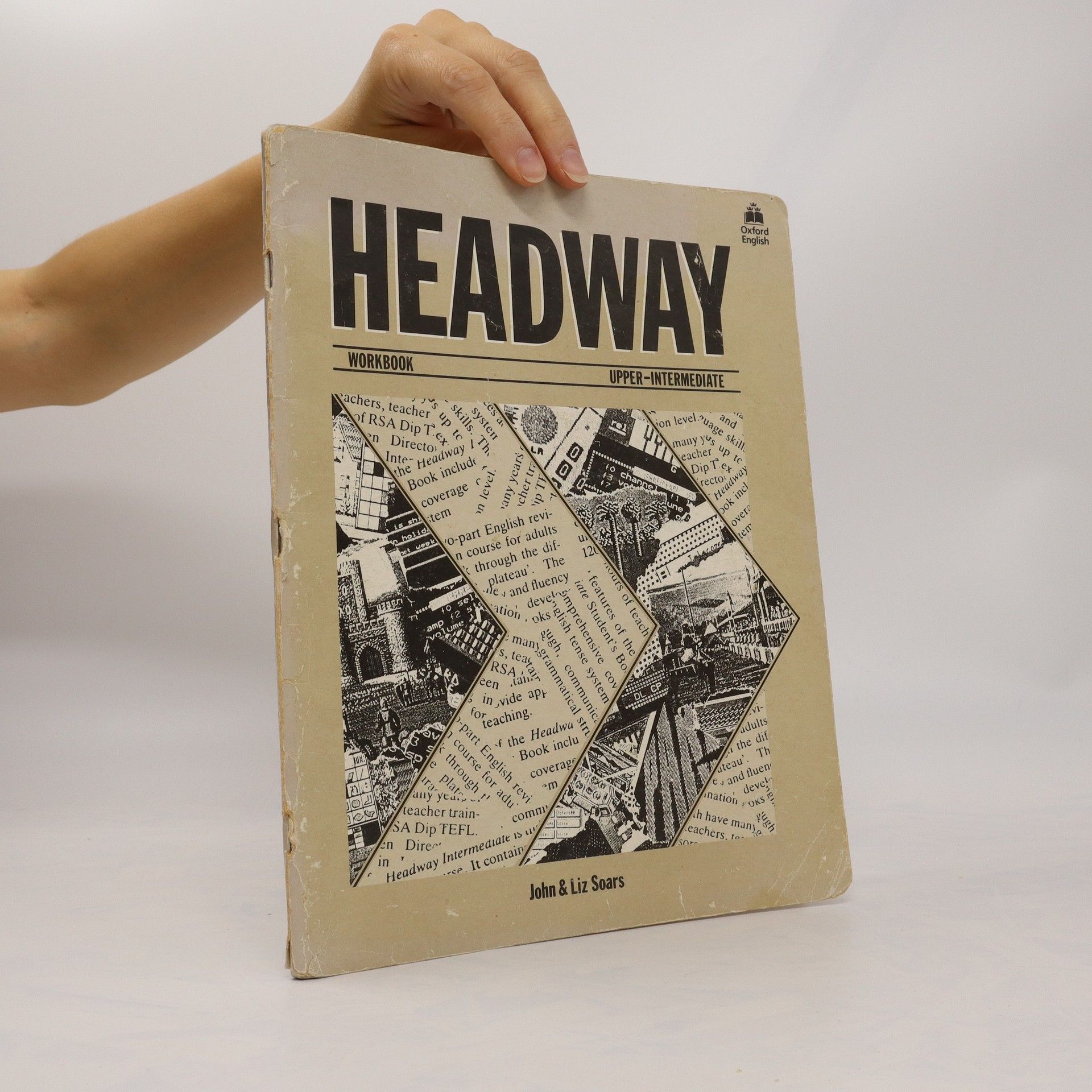 Headway upper-intermediate : workbook - John Soars