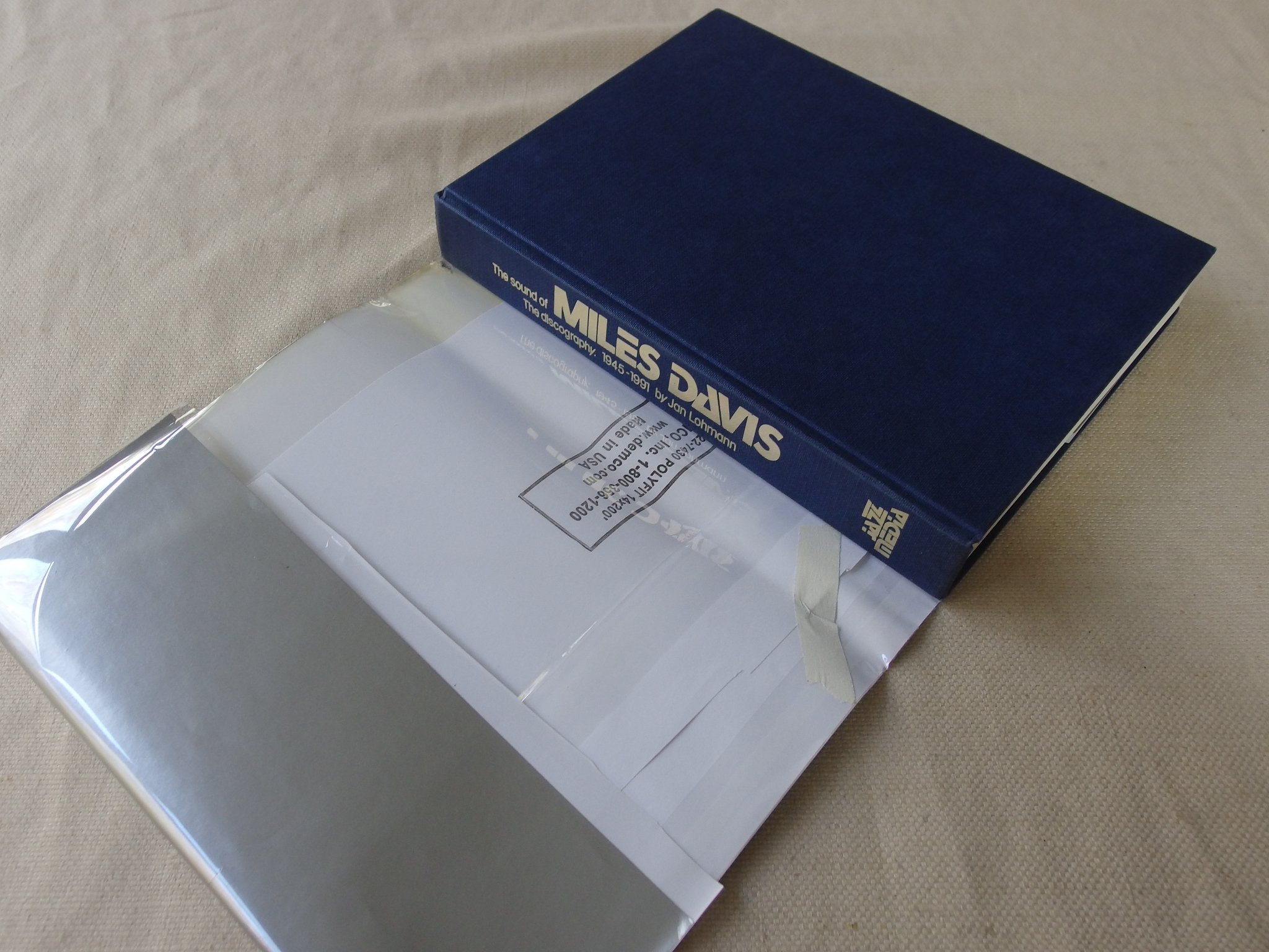 【限定販売】 The of Listing A : Discography The Davis: Miles of Sound 洋書
